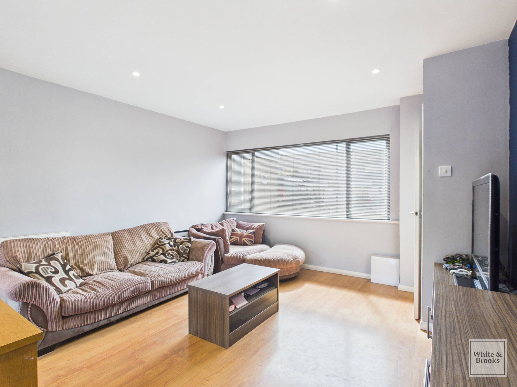 3 bed mid-terraced house for sale in Stroud Green Drive, Bognor Regis, PO21  - Property Image 7