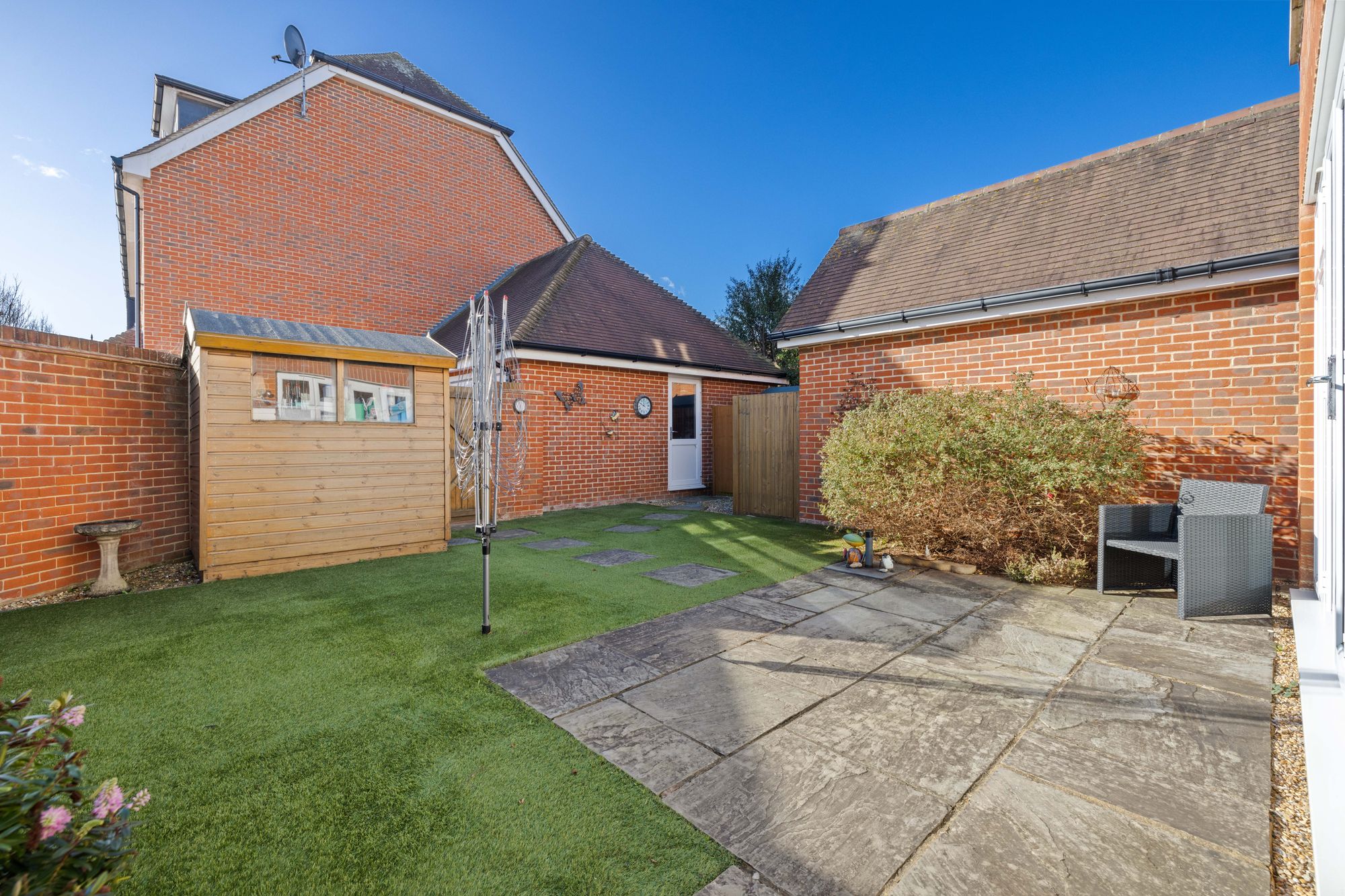 3 bed detached house for sale in Sonning Crescent, Bognor Regis, PO21 17