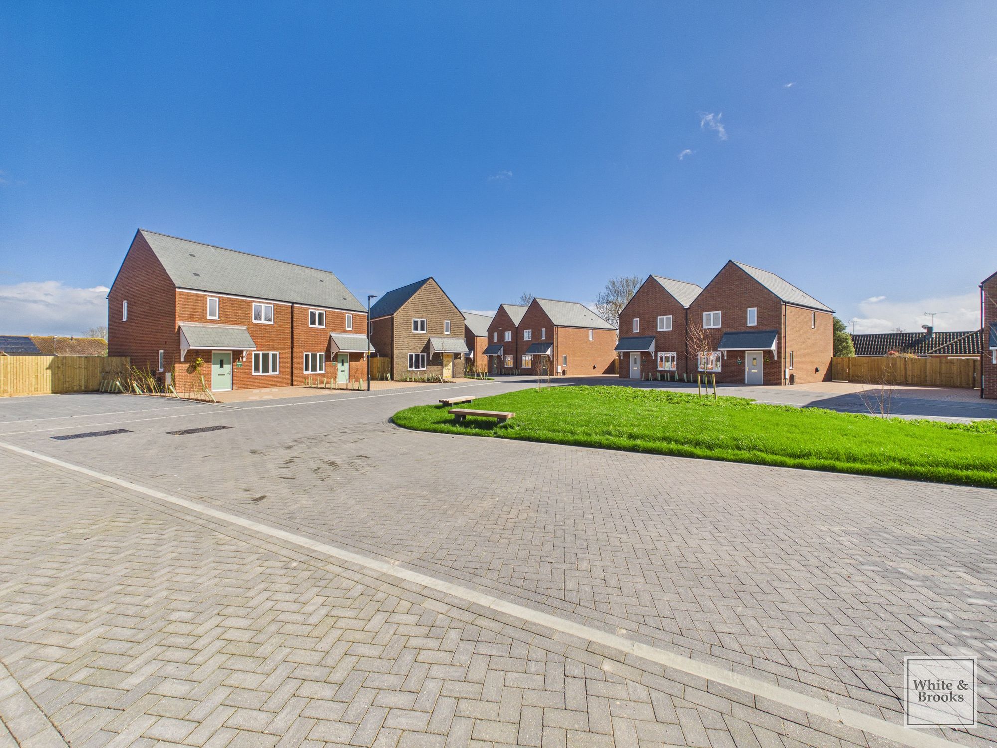 3 bed semi-detached house for sale in Luker Place, Romney Broadwalk, PO22  - Property Image 3