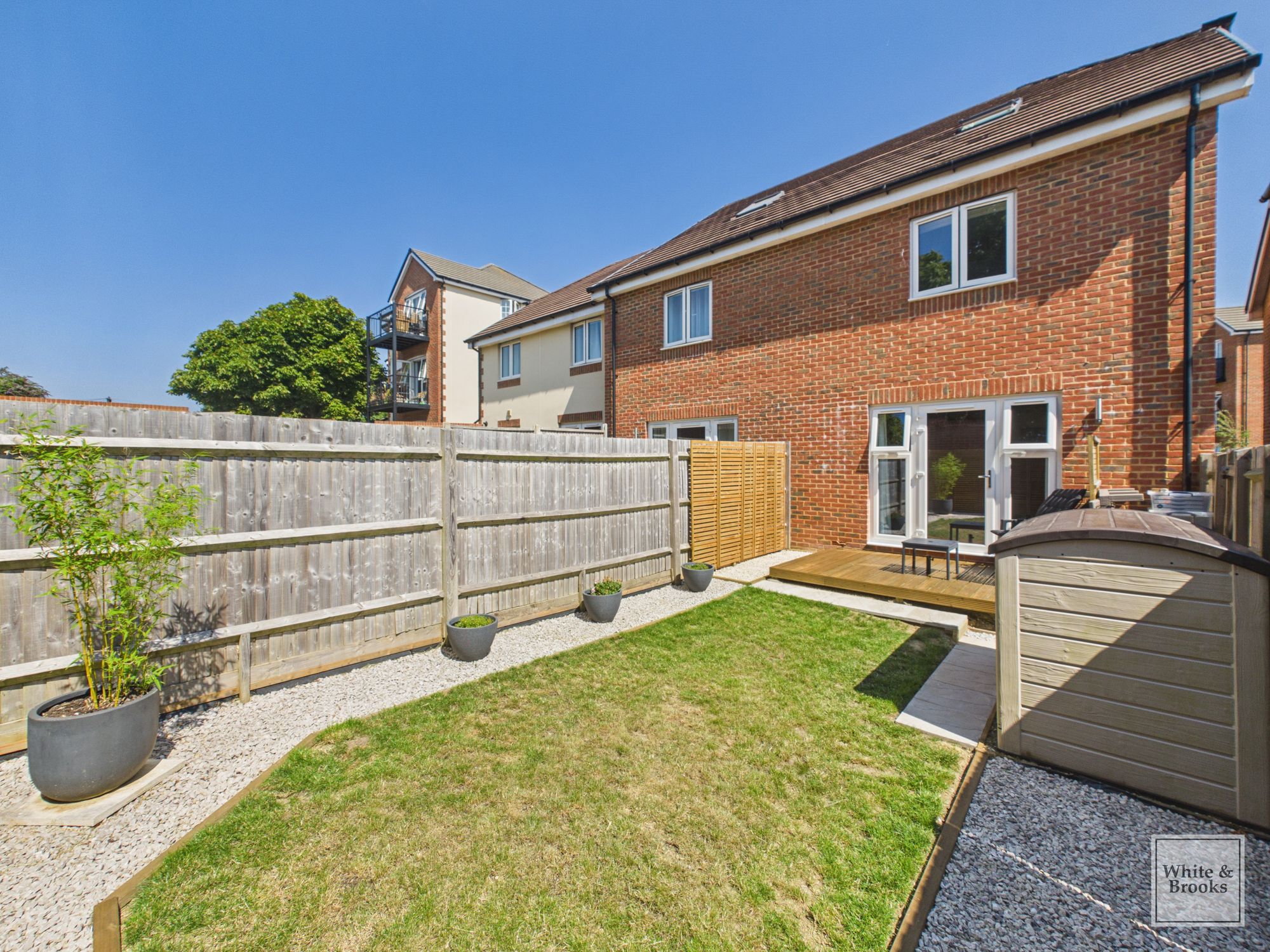 3 bed end of terrace house for sale in Woods Road, Chichester, PO19  - Property Image 4