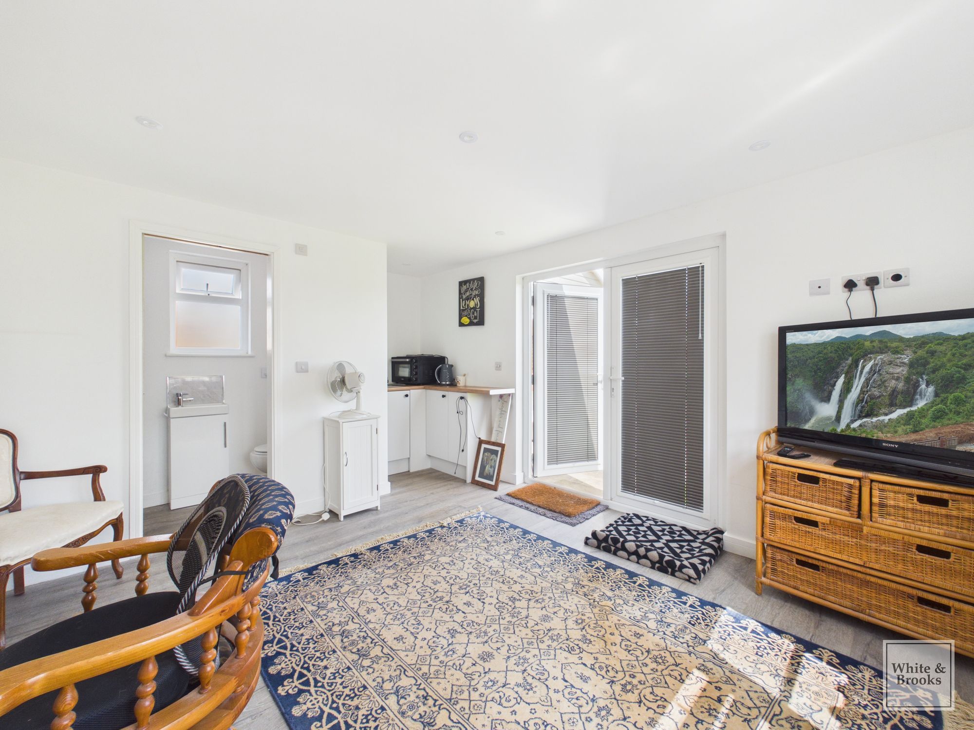 2 bed detached bungalow for sale in Churchill Avenue, West Meads, PO21  - Property Image 11