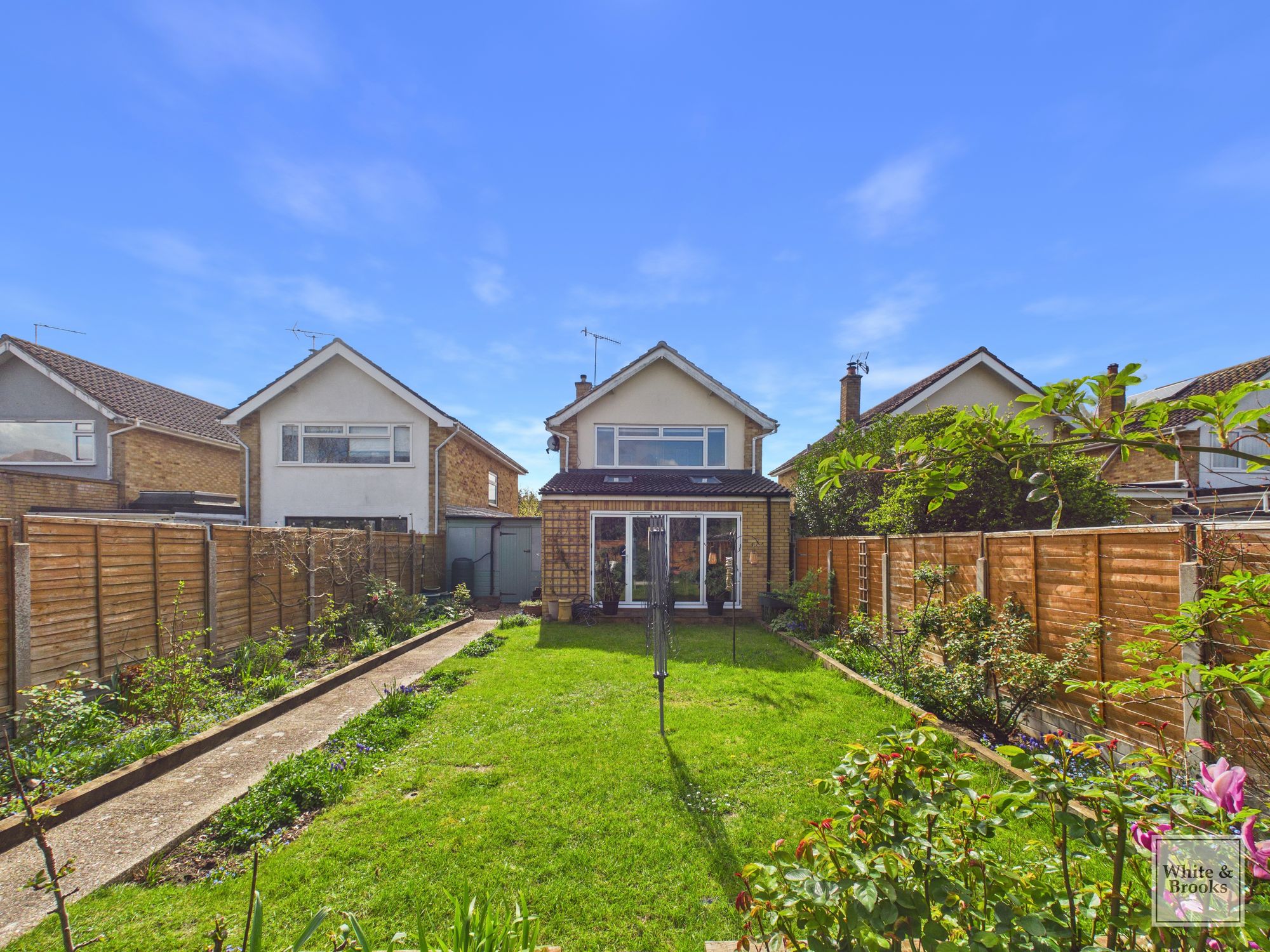 3 bed link detached house for sale in St. Leodegars Way, Hunston, PO20 15