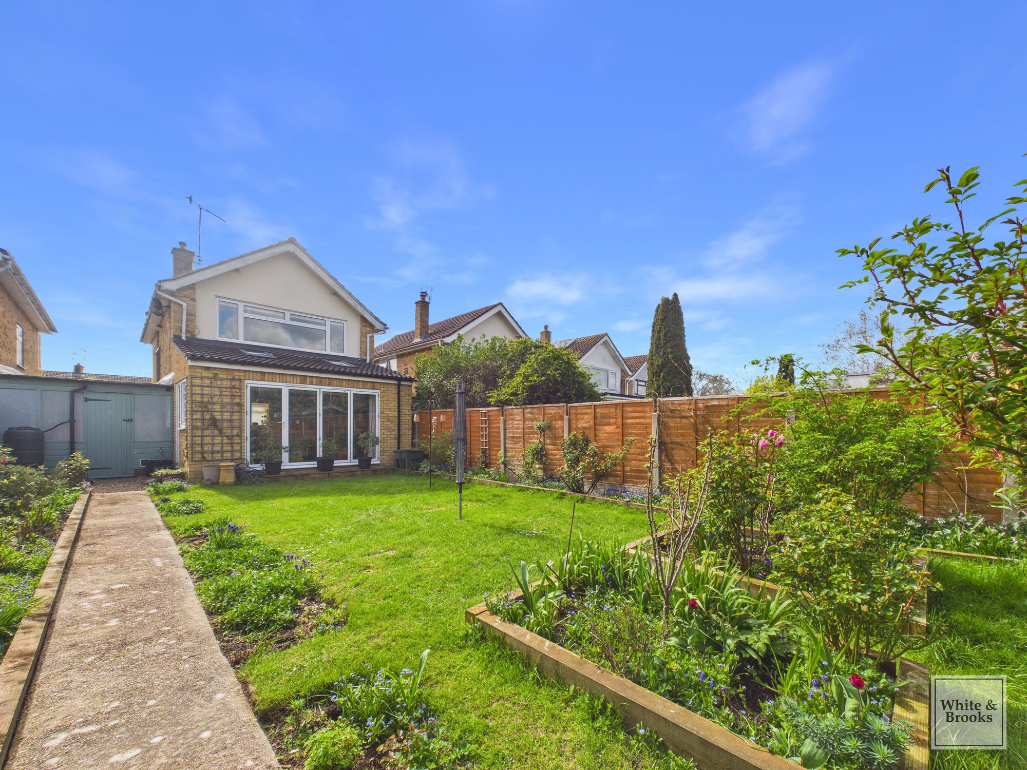 3 bed link detached house for sale in St. Leodegars Way, Hunston, PO20 3