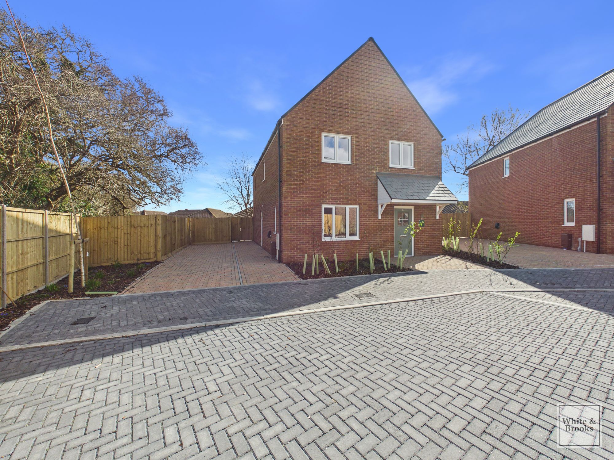 4 bed detached house for sale in Luker Place, Romney Broadwalk, PO22 5