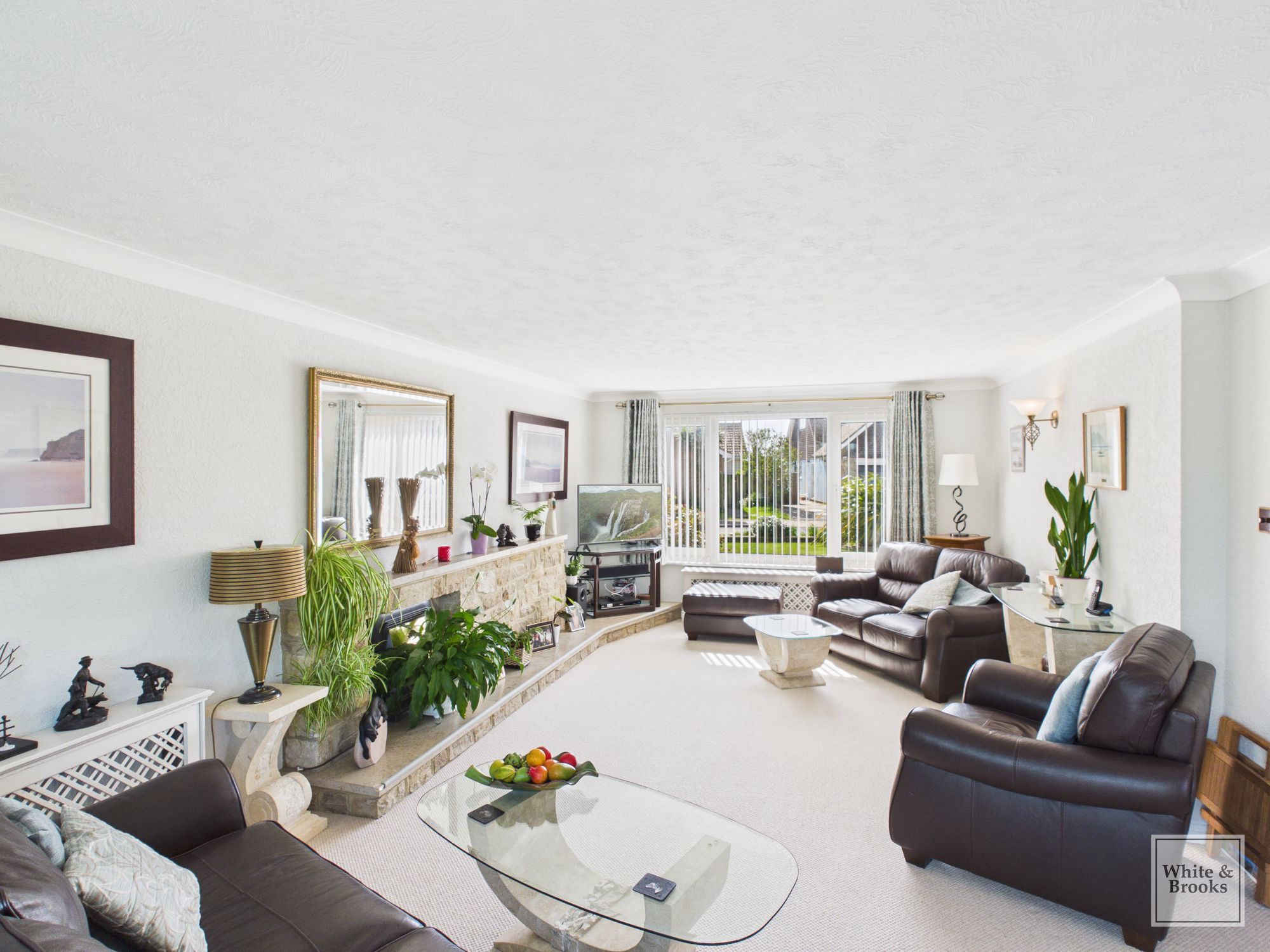 4 bed detached house for sale in Shorecroft, Aldwick, PO21 1