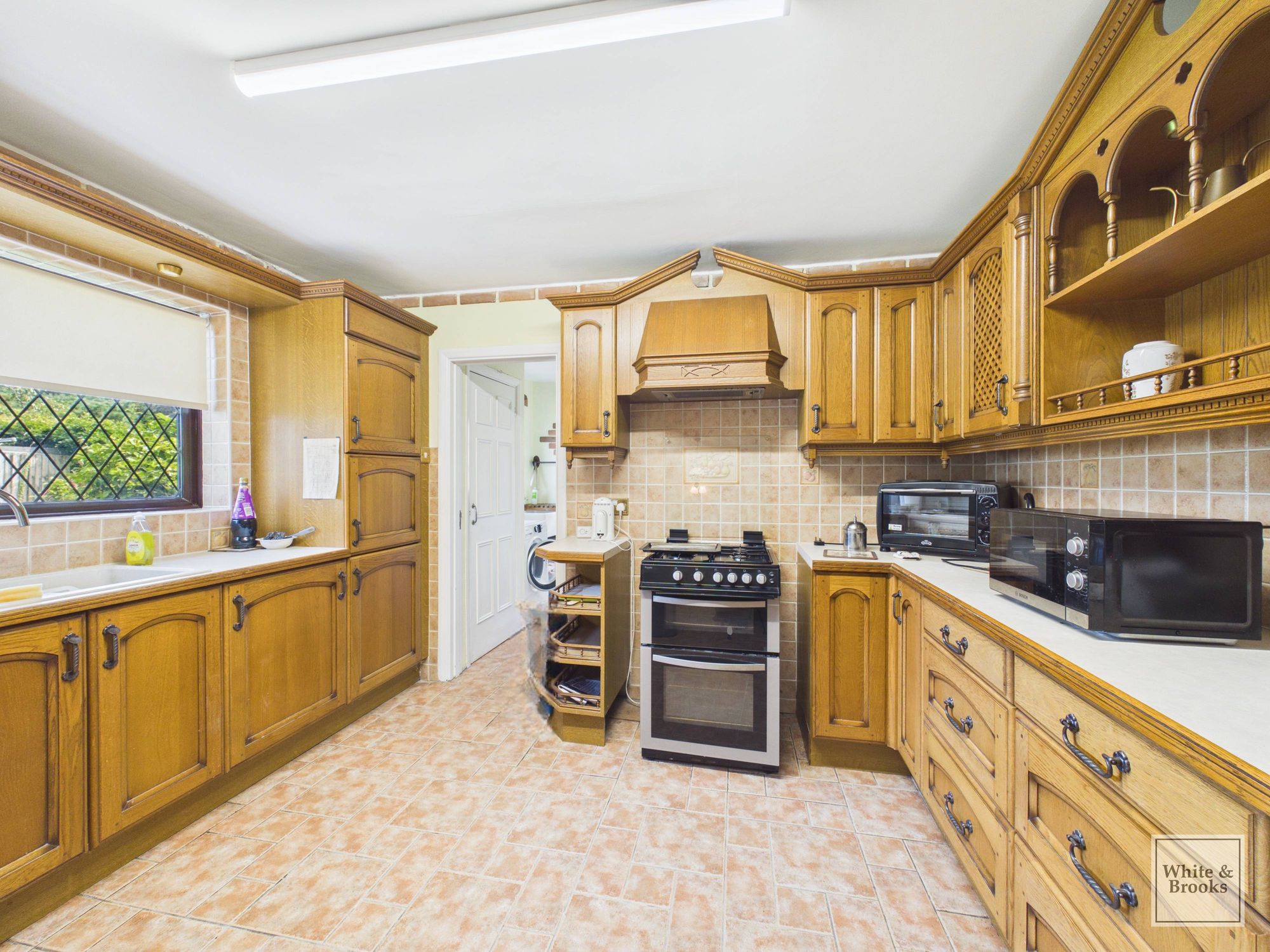4 bed detached house for sale in Summerley Lane, Felpham, PO22  - Property Image 18