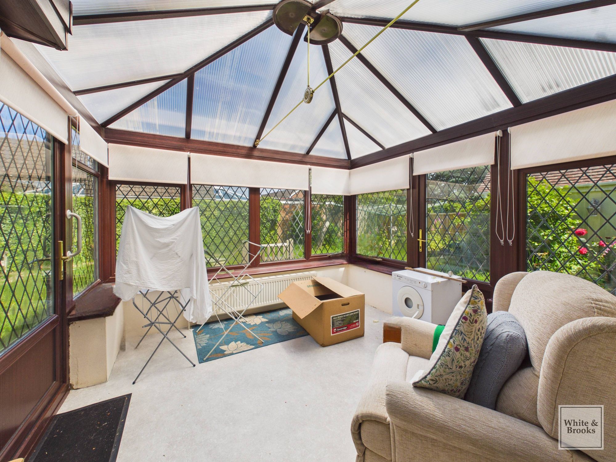 4 bed detached house for sale in Summerley Lane, Felpham, PO22  - Property Image 10