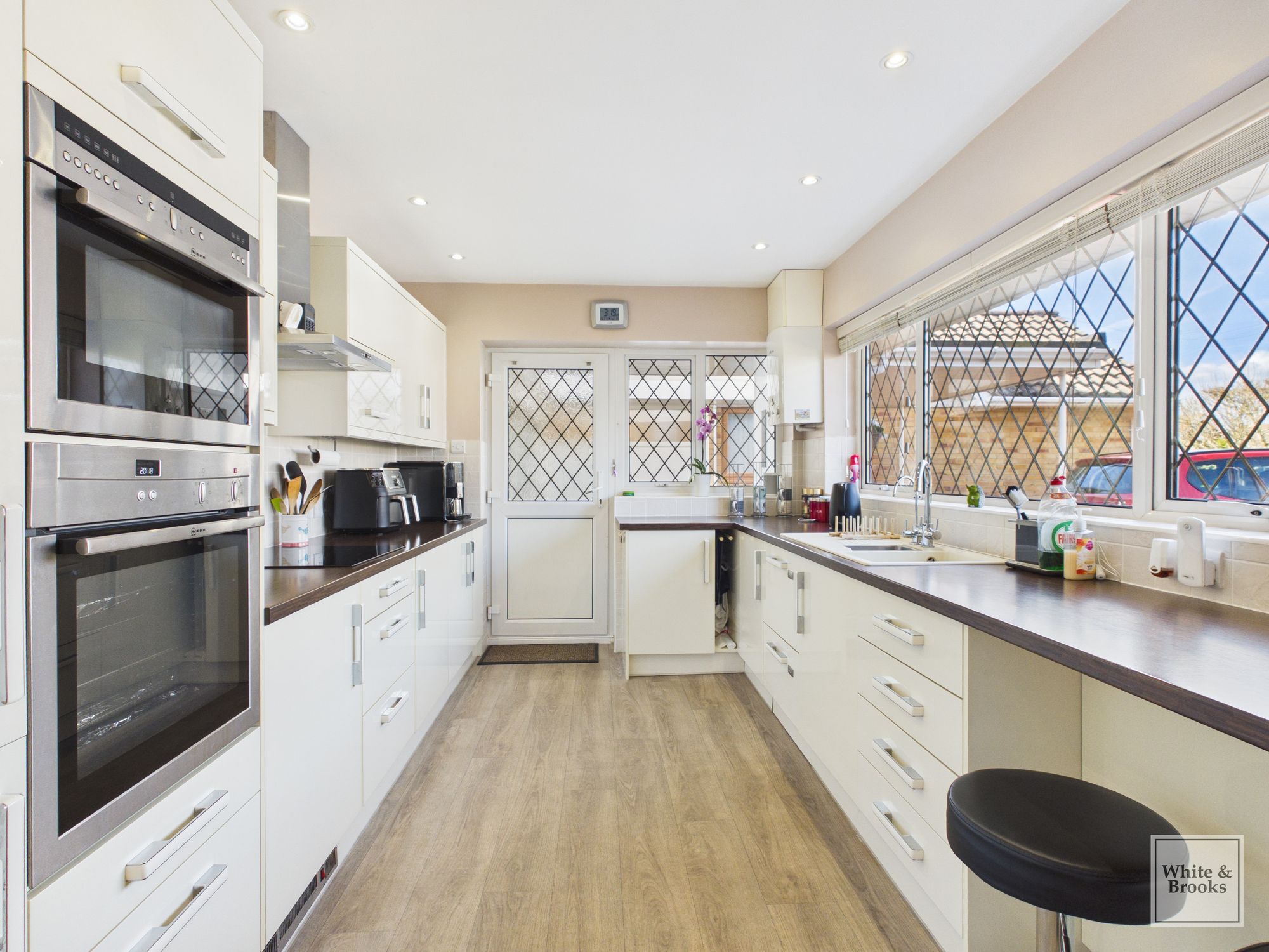 2 bed detached bungalow for sale in Downing Close, Bognor Regis, PO21  - Property Image 3