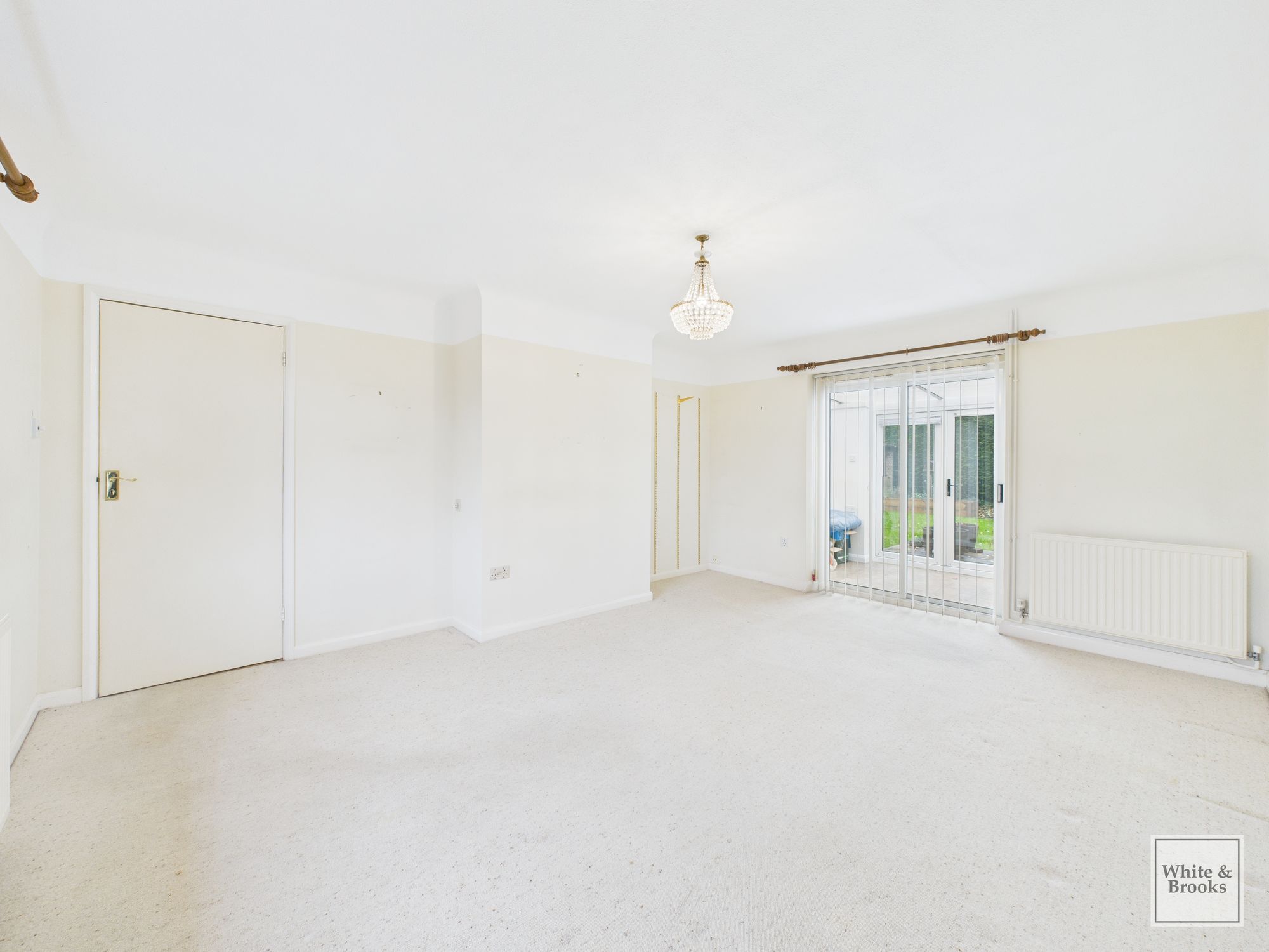 2 bed detached bungalow for sale in The Avenue, Hambrook, PO18  - Property Image 5