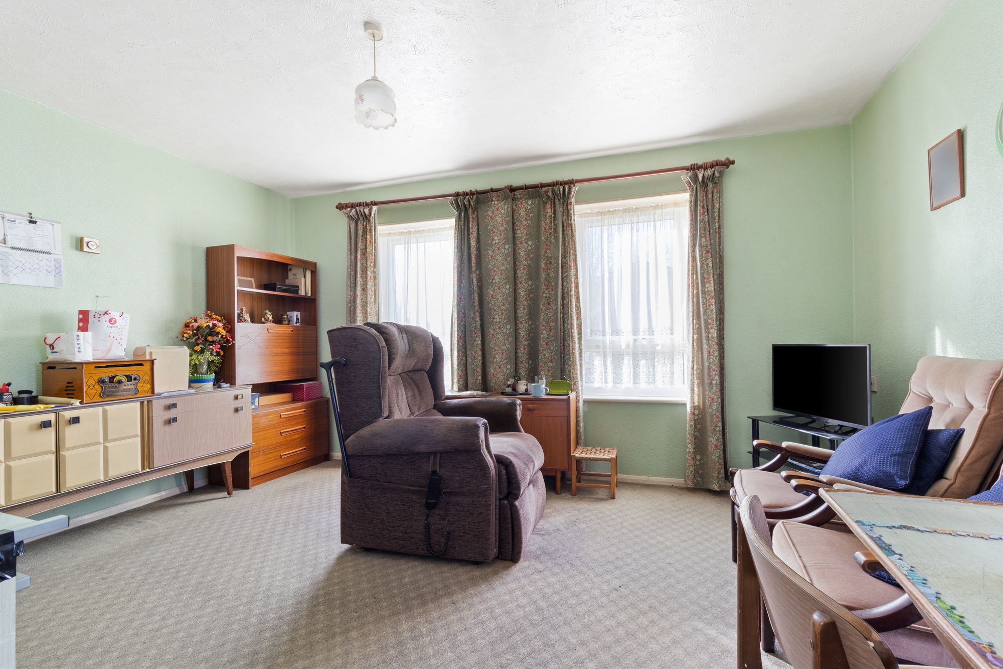 2 bed flat for sale in Berghestede Road, Bognor Regis, PO22  - Property Image 2