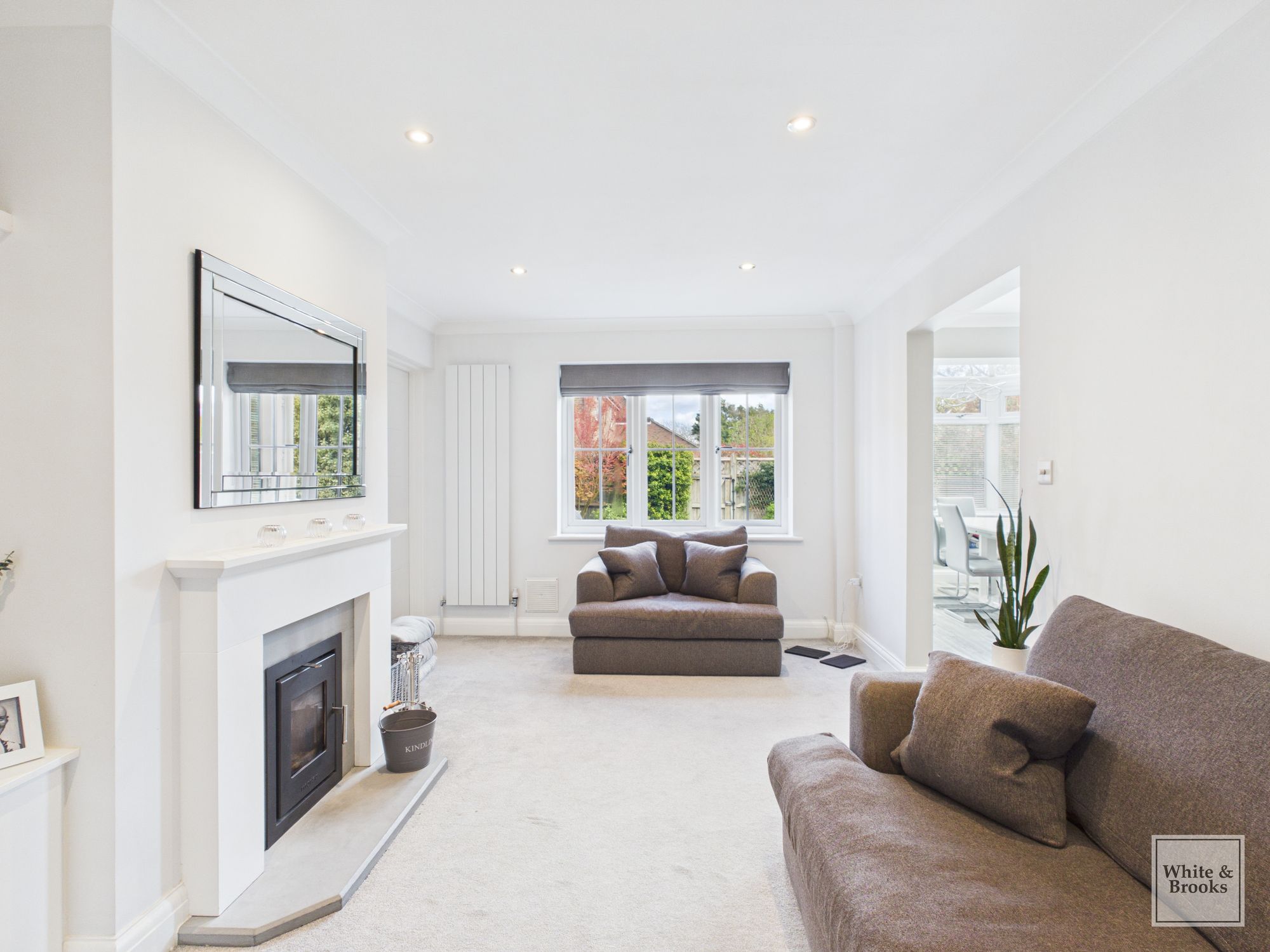 4 bed semi-detached house for sale in Waterford Gardens, Climping, BN17  - Property Image 2