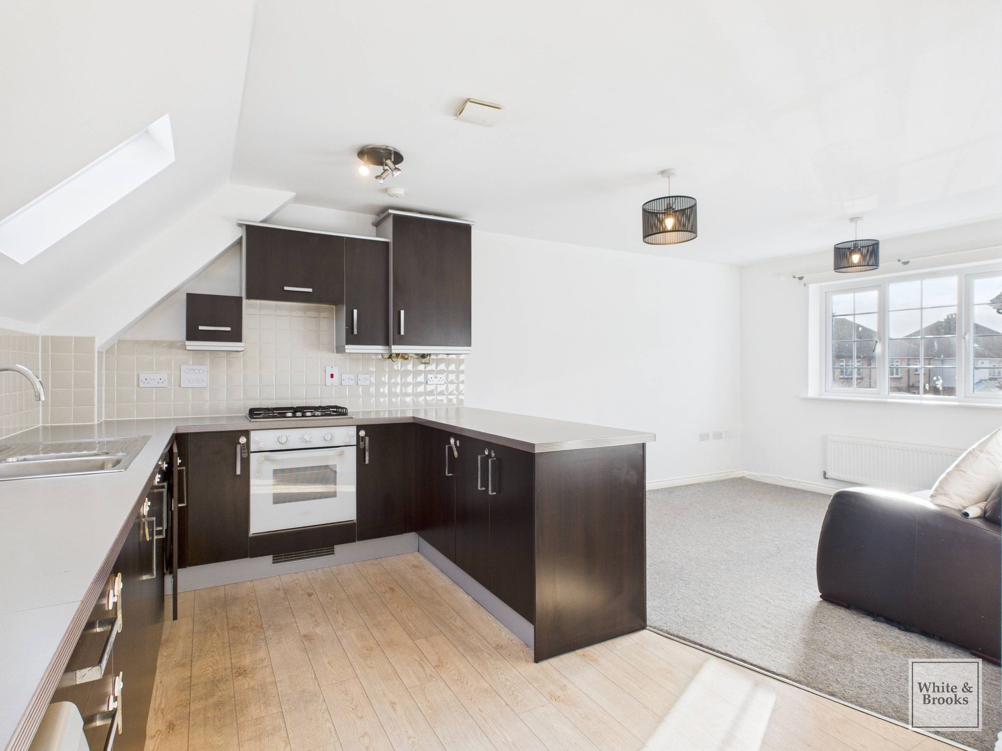 2 bed flat for sale in Hawthorn Road, Bognor Regis, PO21  - Property Image 2