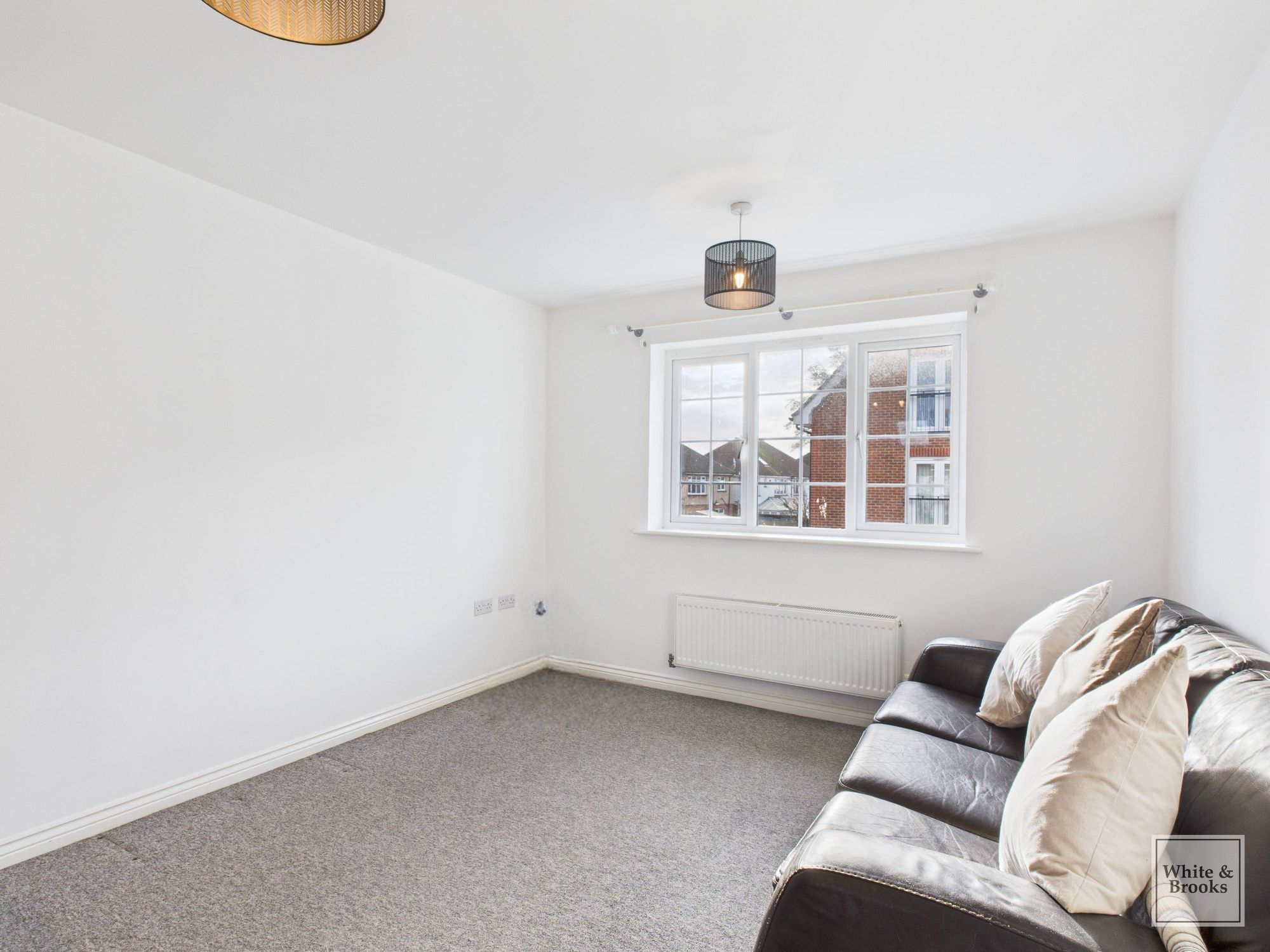 2 bed flat for sale in Hawthorn Road, Bognor Regis, PO21 2