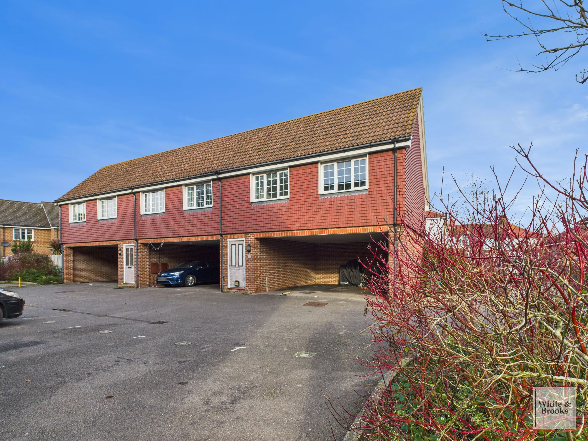 2 bed flat for sale in Hawthorn Road, Bognor Regis, PO21 11