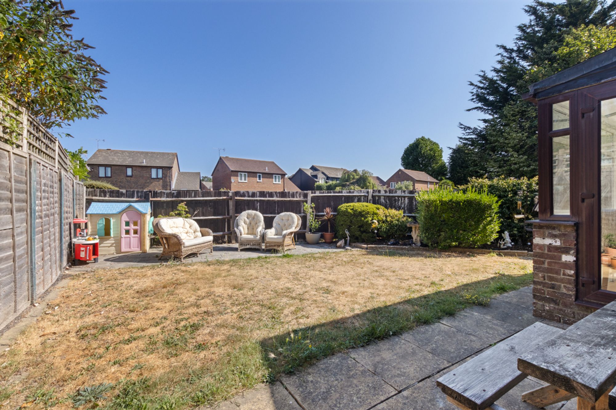 5 bed semi-detached house for sale in Barncroft Close, Tangmere, PO20  - Property Image 17