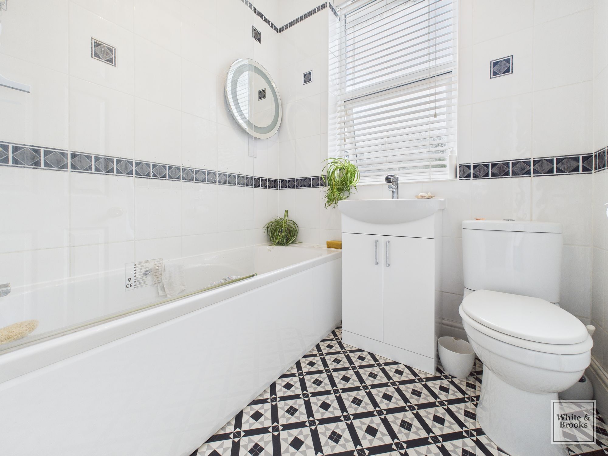 3 bed detached bungalow for sale in Normanton Avenue, Bognor Regis, PO21  - Property Image 11