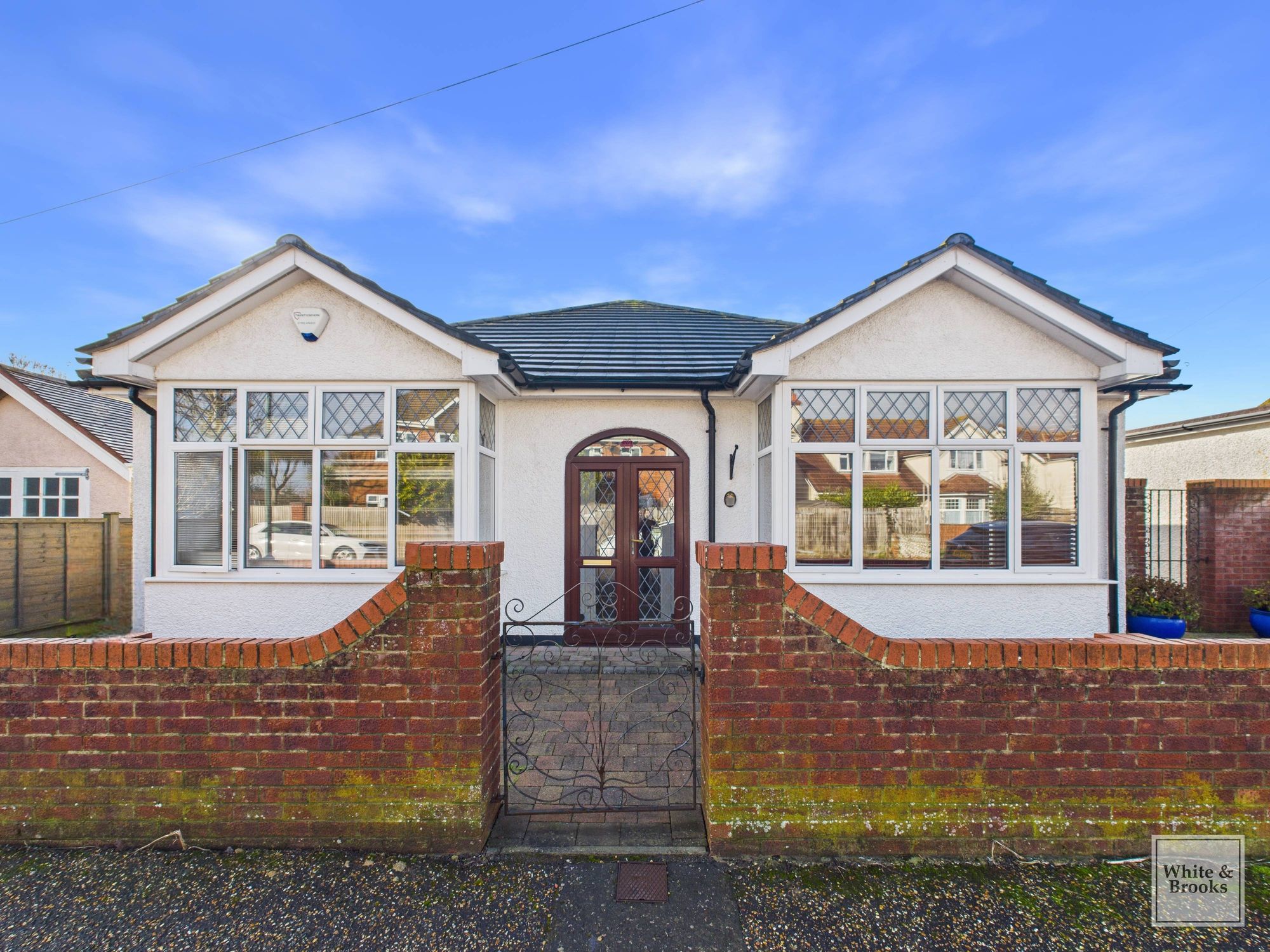 3 bed detached bungalow for sale in Normanton Avenue, Bognor Regis, PO21  - Property Image 1