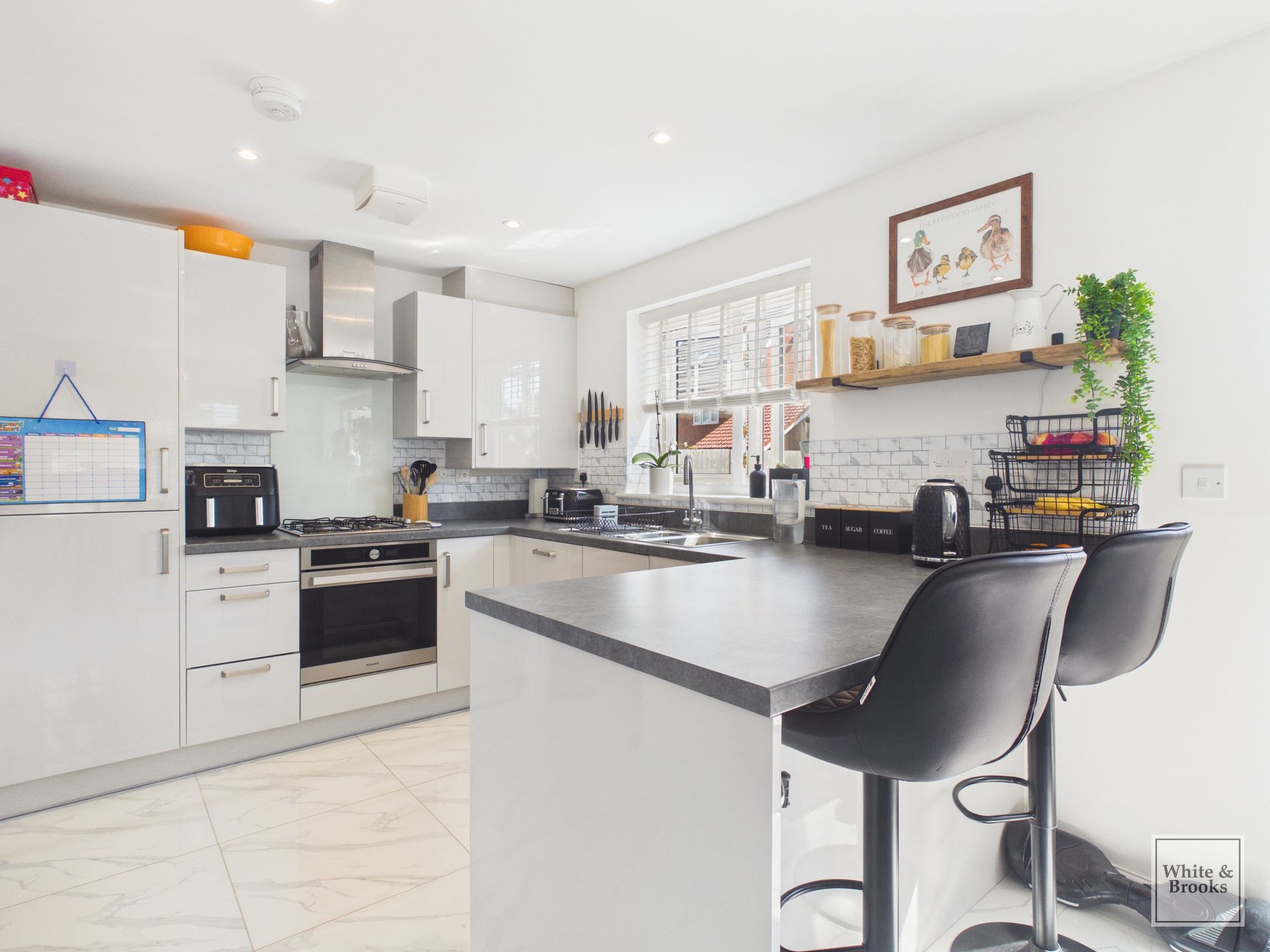 3 bed detached house for sale in Barley Lane, Yapton, BN18 2