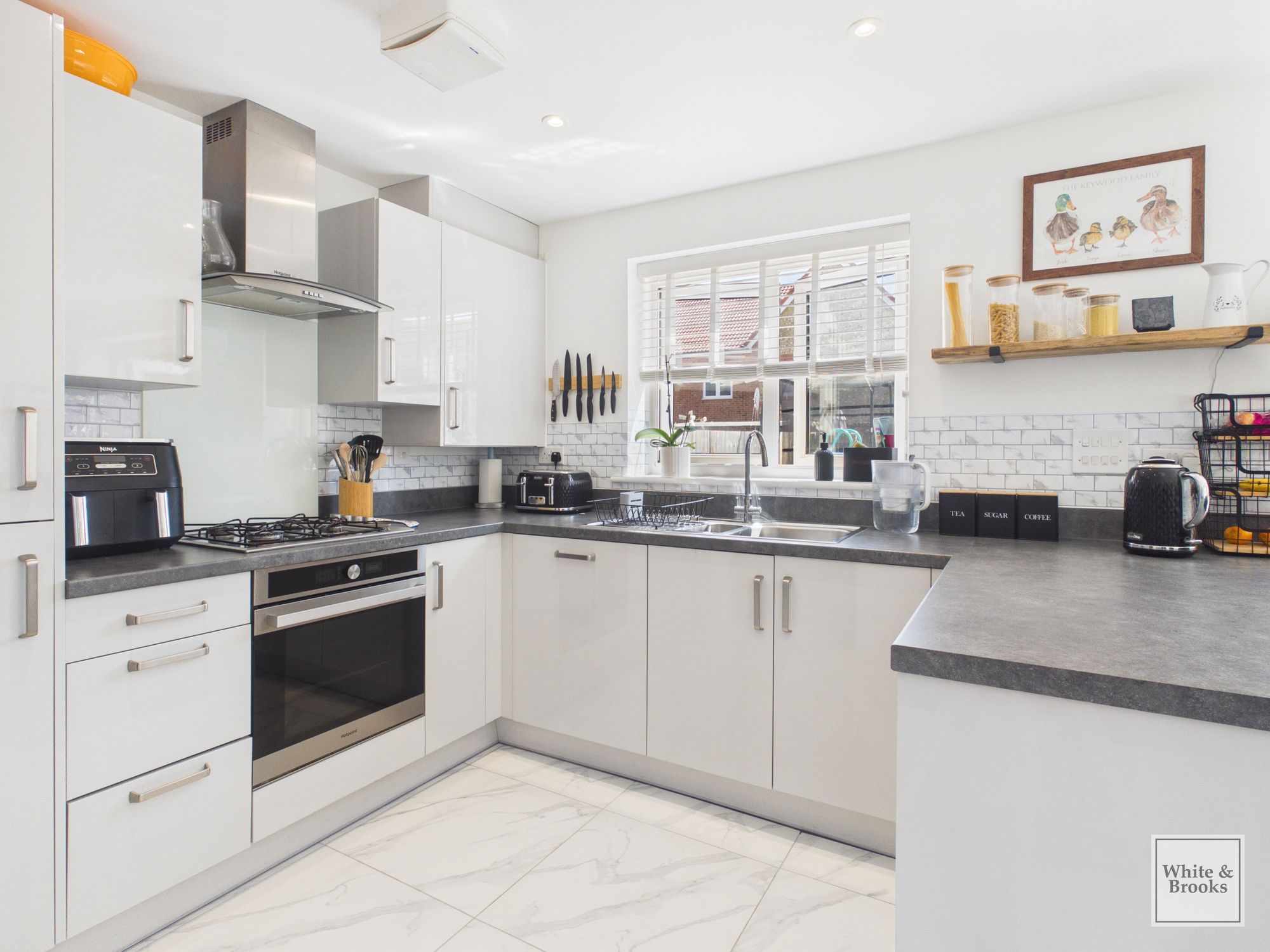 3 bed detached house for sale in Barley Lane, Yapton, BN18  - Property Image 19