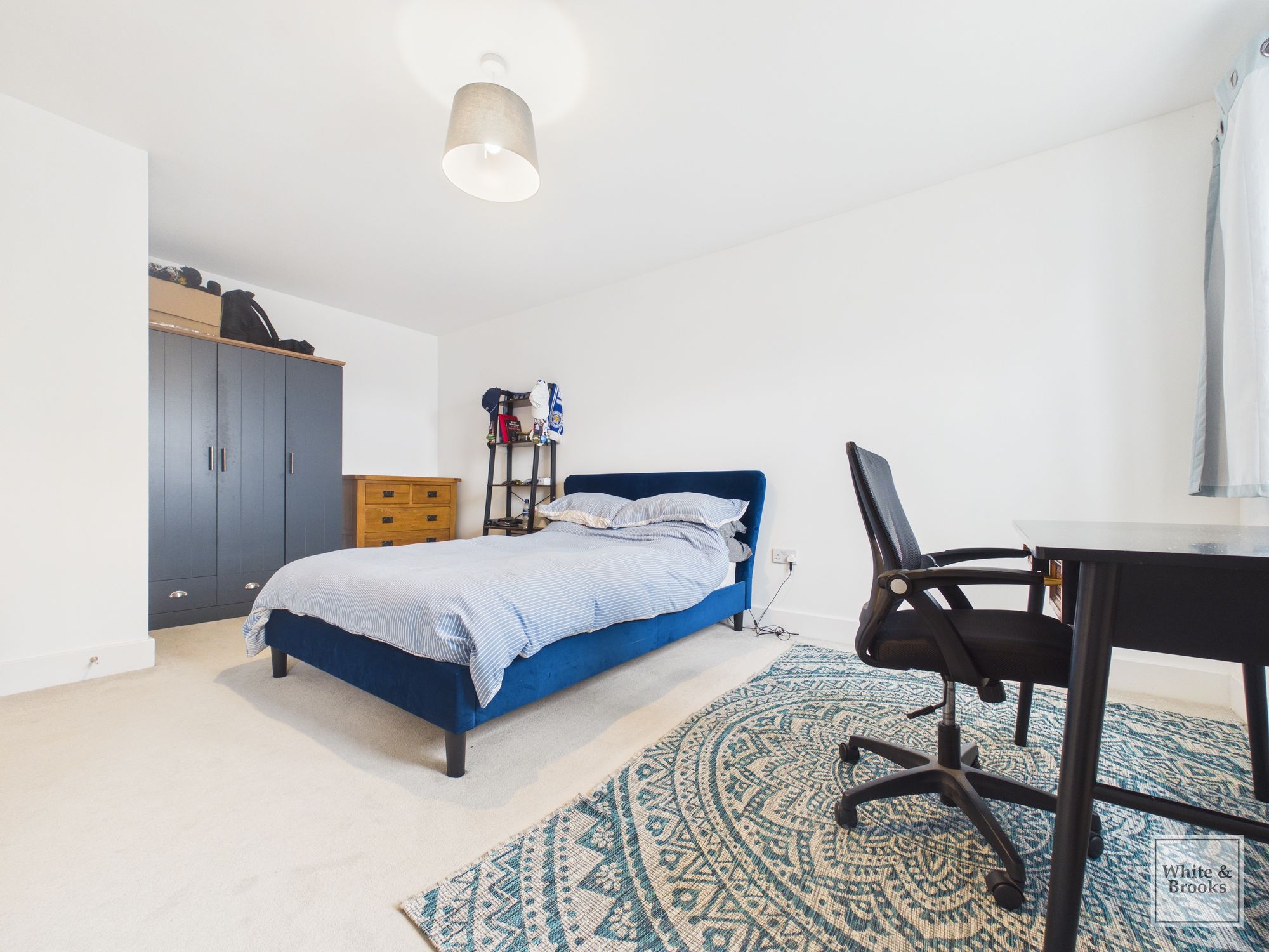 3 bed terraced house for sale in Pinewood Way, Chichester, PO19  - Property Image 16