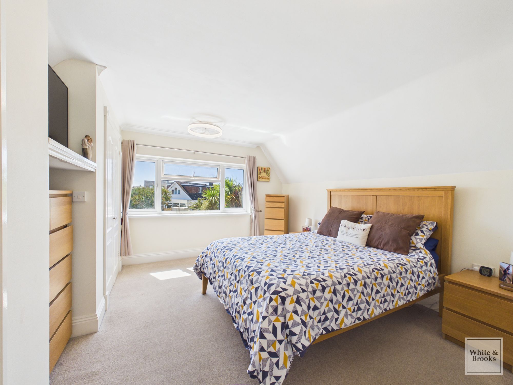 4 bed detached house for sale in Ancton Way, Elmer, PO22  - Property Image 13