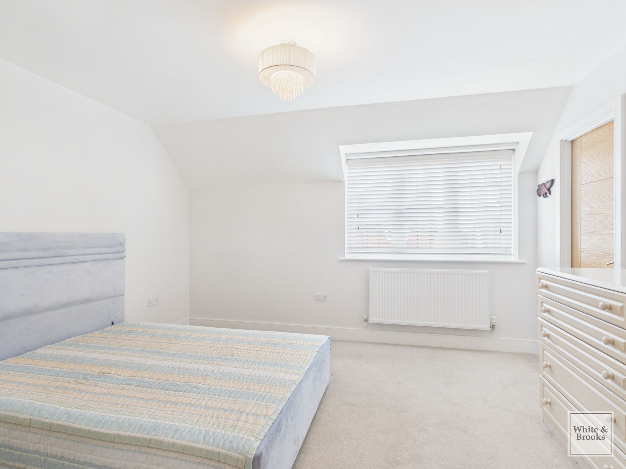 4 bed end of terrace house for sale in Morris Square, Bognor Regis, PO21 4