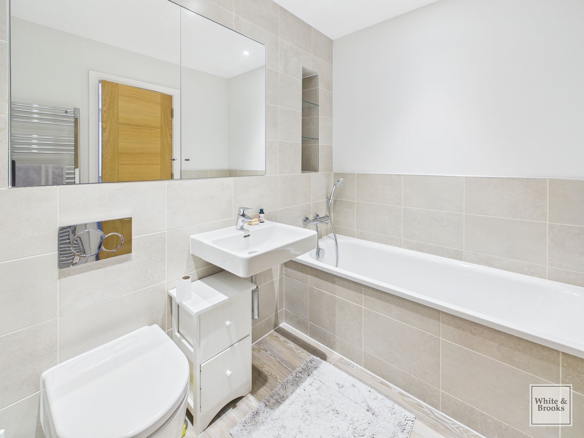 4 bed end of terrace house for sale in Morris Square, Bognor Regis, PO21 14