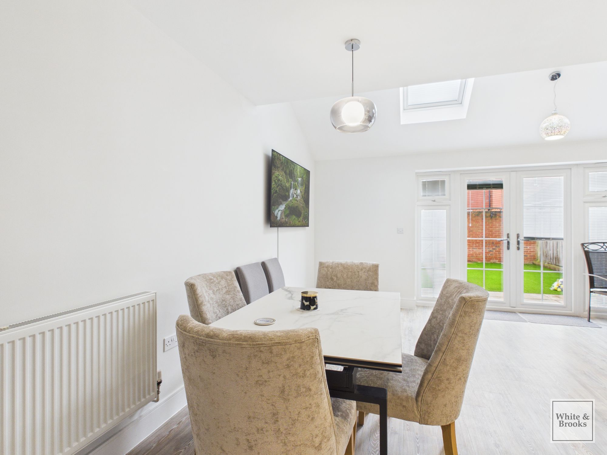 4 bed end of terrace house for sale in Morris Square, Bognor Regis, PO21 19