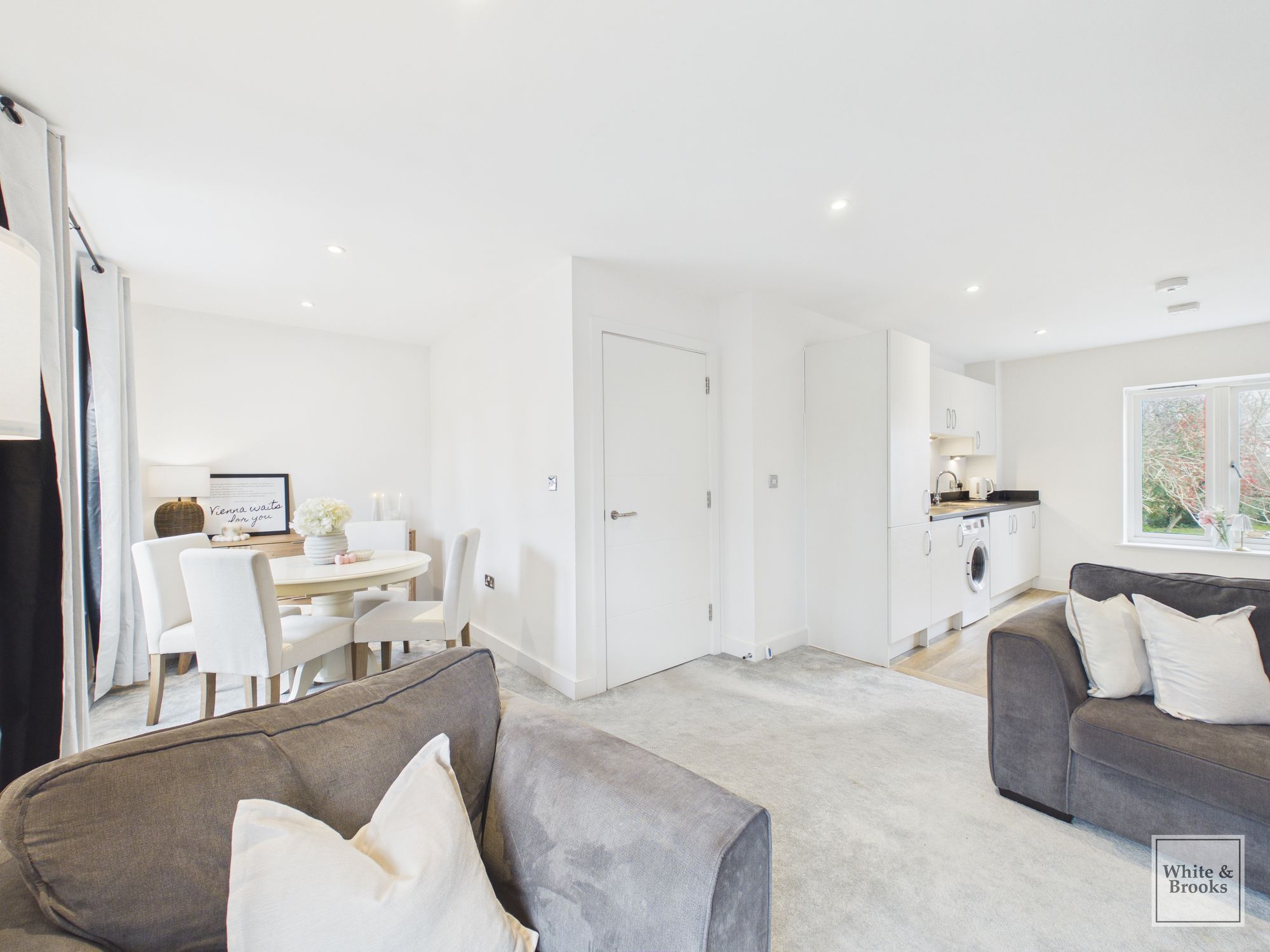 1 bed apartment for sale in King William Close, Chichester, PO19 4