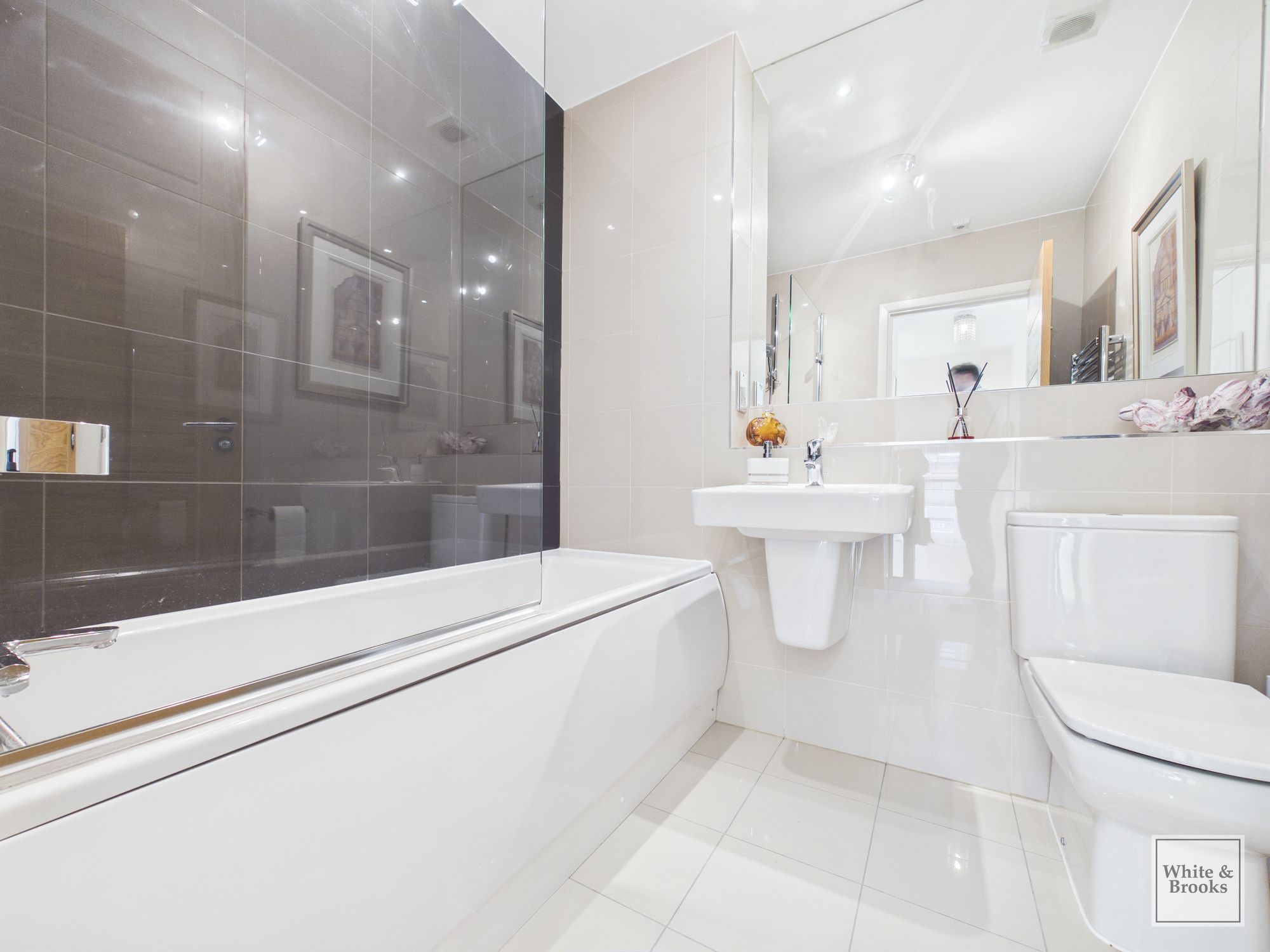 3 bed end of terrace house for sale in Meadow Close, Lavant, PO18  - Property Image 18