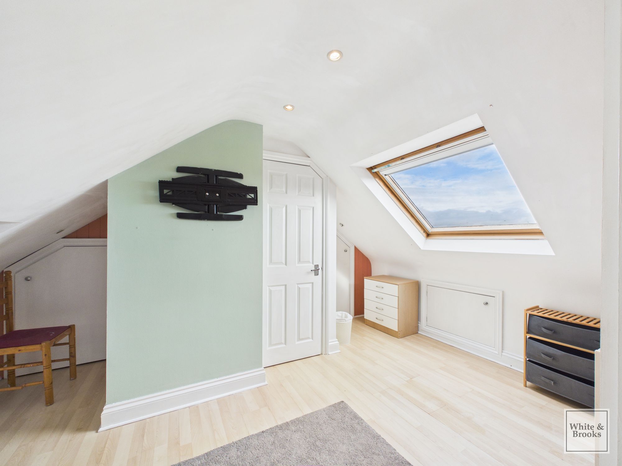 3 bed semi-detached house for sale in Arun Road, Bognor Regis, PO21  - Property Image 16