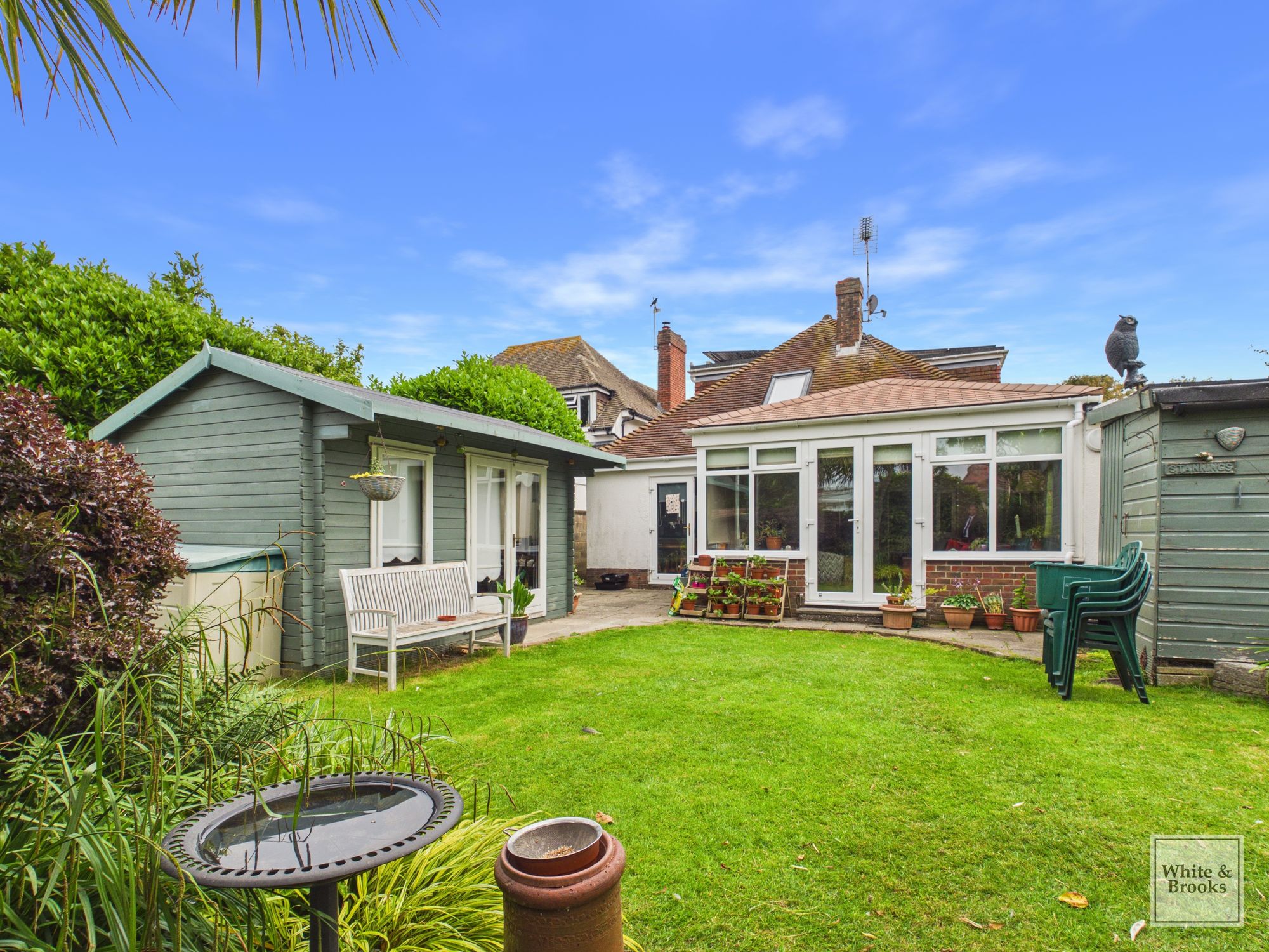 4 bed chalet for sale in Summerley Lane, Bognor Regis, PO22 24