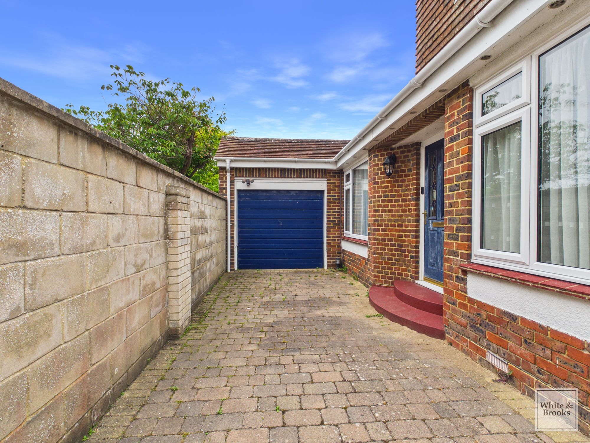 4 bed chalet for sale in Summerley Lane, Bognor Regis, PO22 29