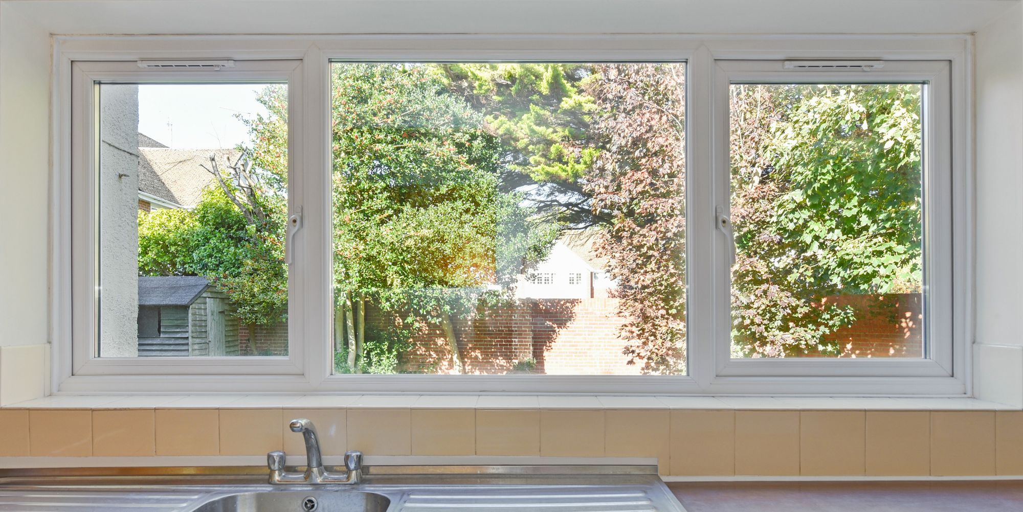 3 bed detached house for sale in Aldwick Place, Aldwick, PO21 4AD 10