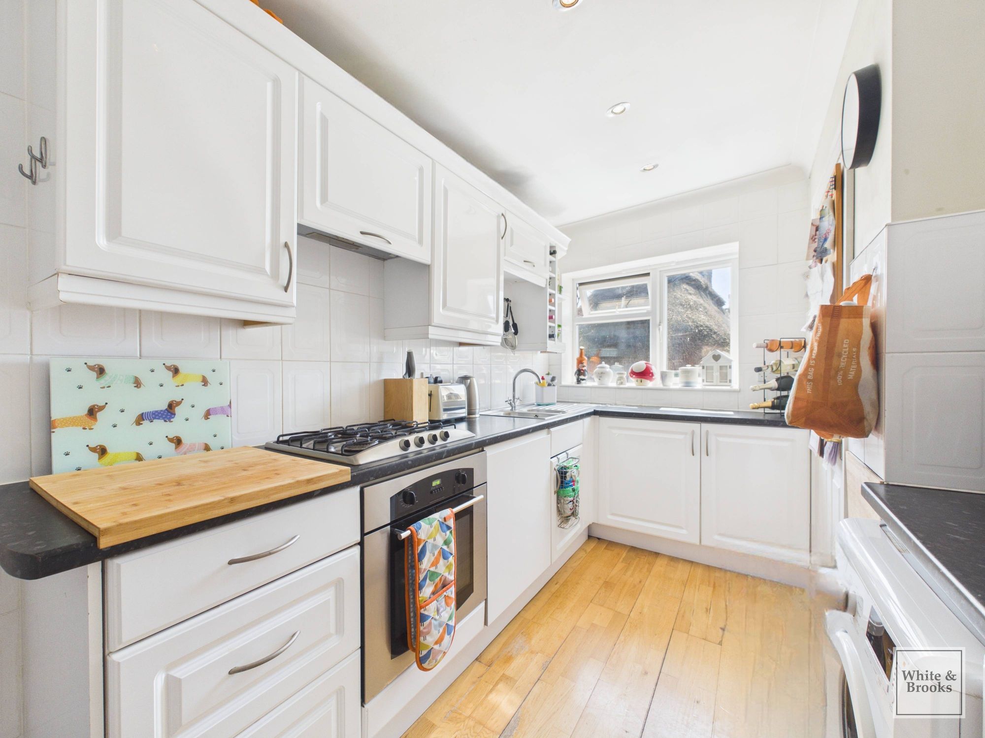 2 bed flat for sale in Pagham Road, Pagham, PO21 2