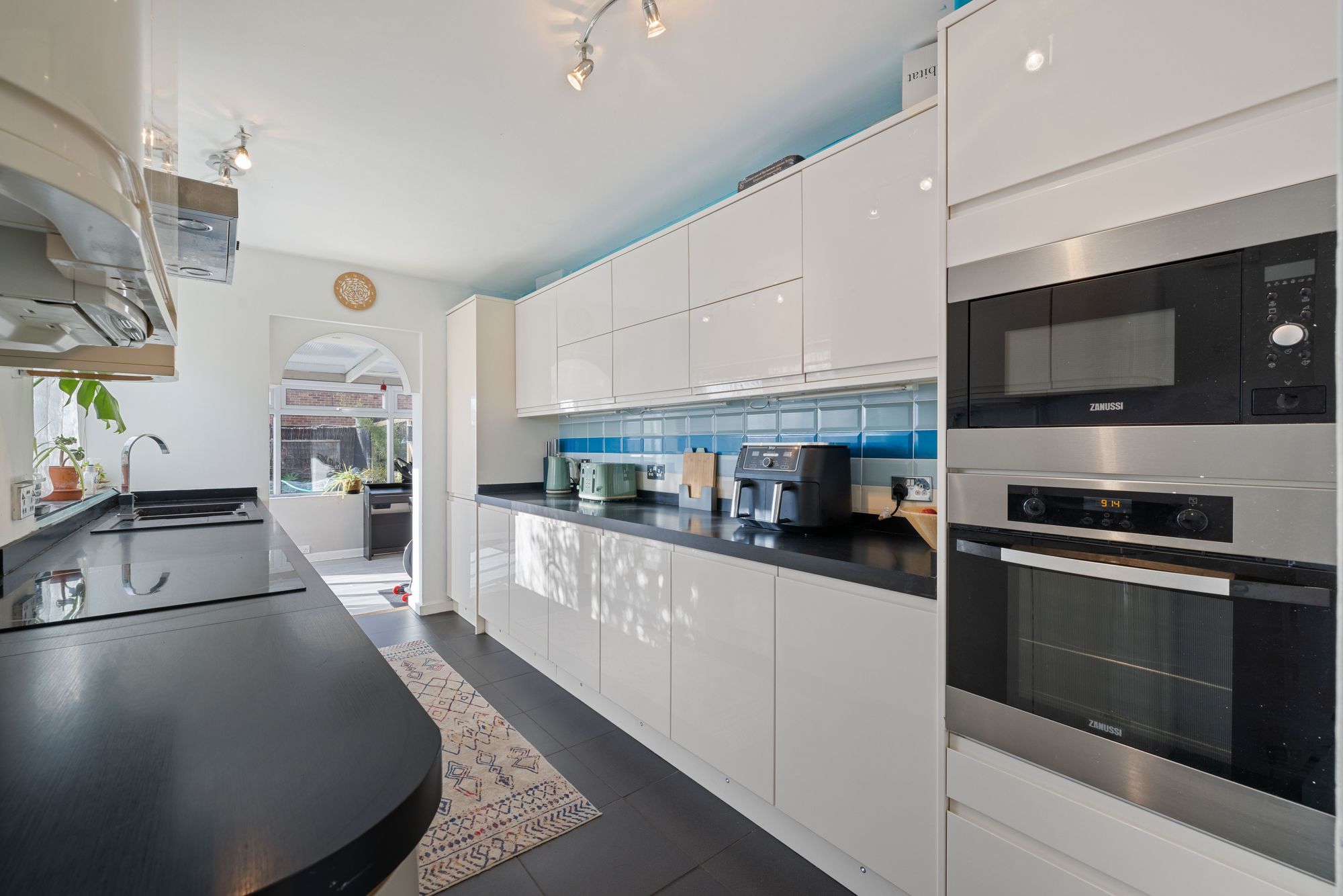 2 bed semi-detached bungalow for sale in The Causeway, Pagham, PO21 4PQ  - Property Image 9