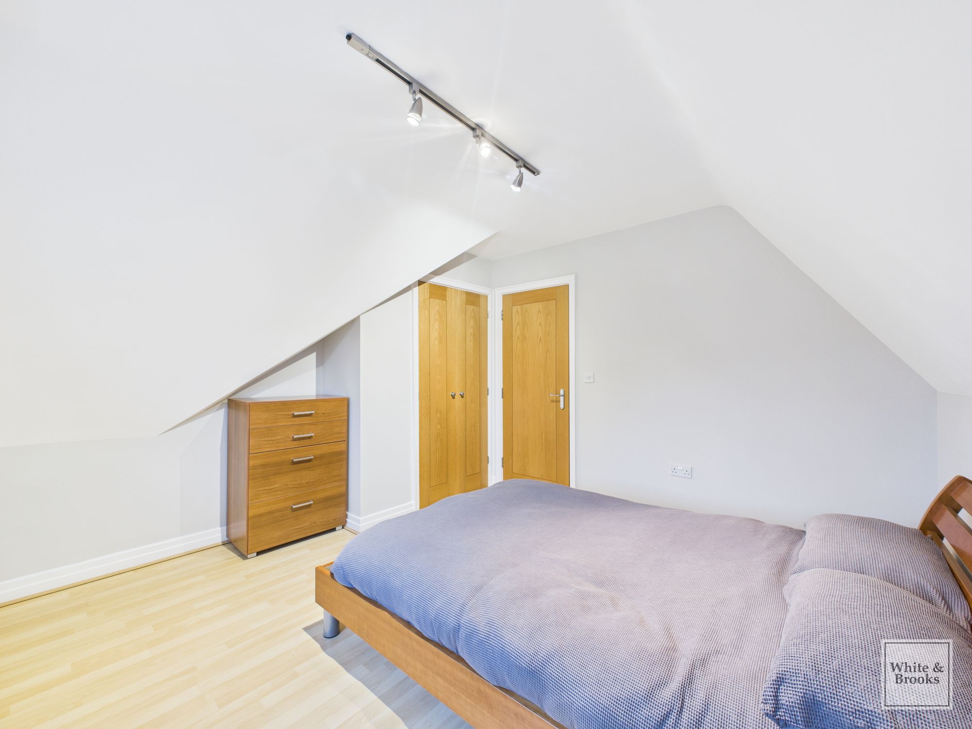 4 bed terraced town house for sale in Summersdale Road, Chichester, PO19  - Property Image 15