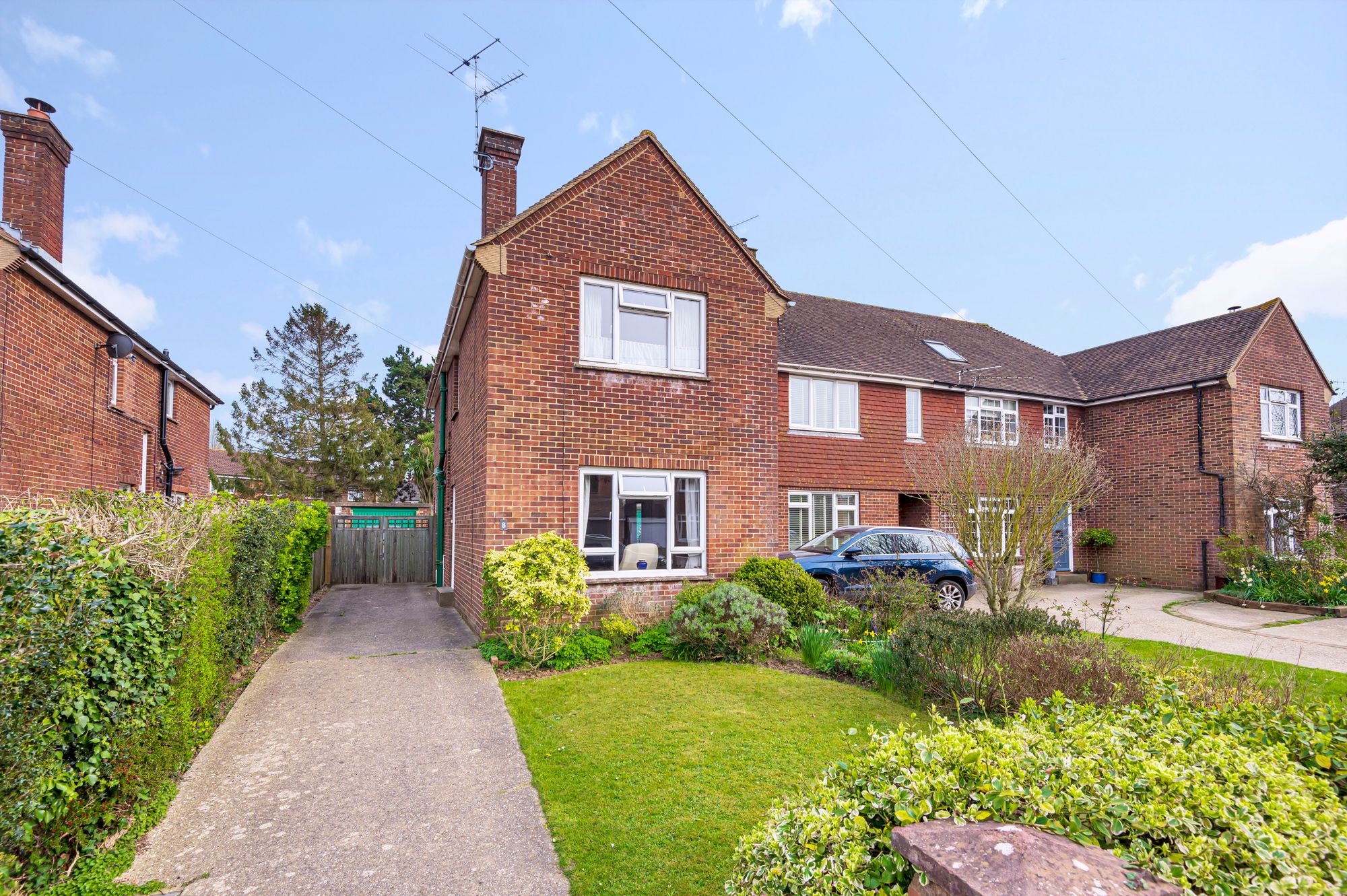 3 bed semi-detached house for sale in Wiston Avenue, Chichester, PO19  - Property Image 1