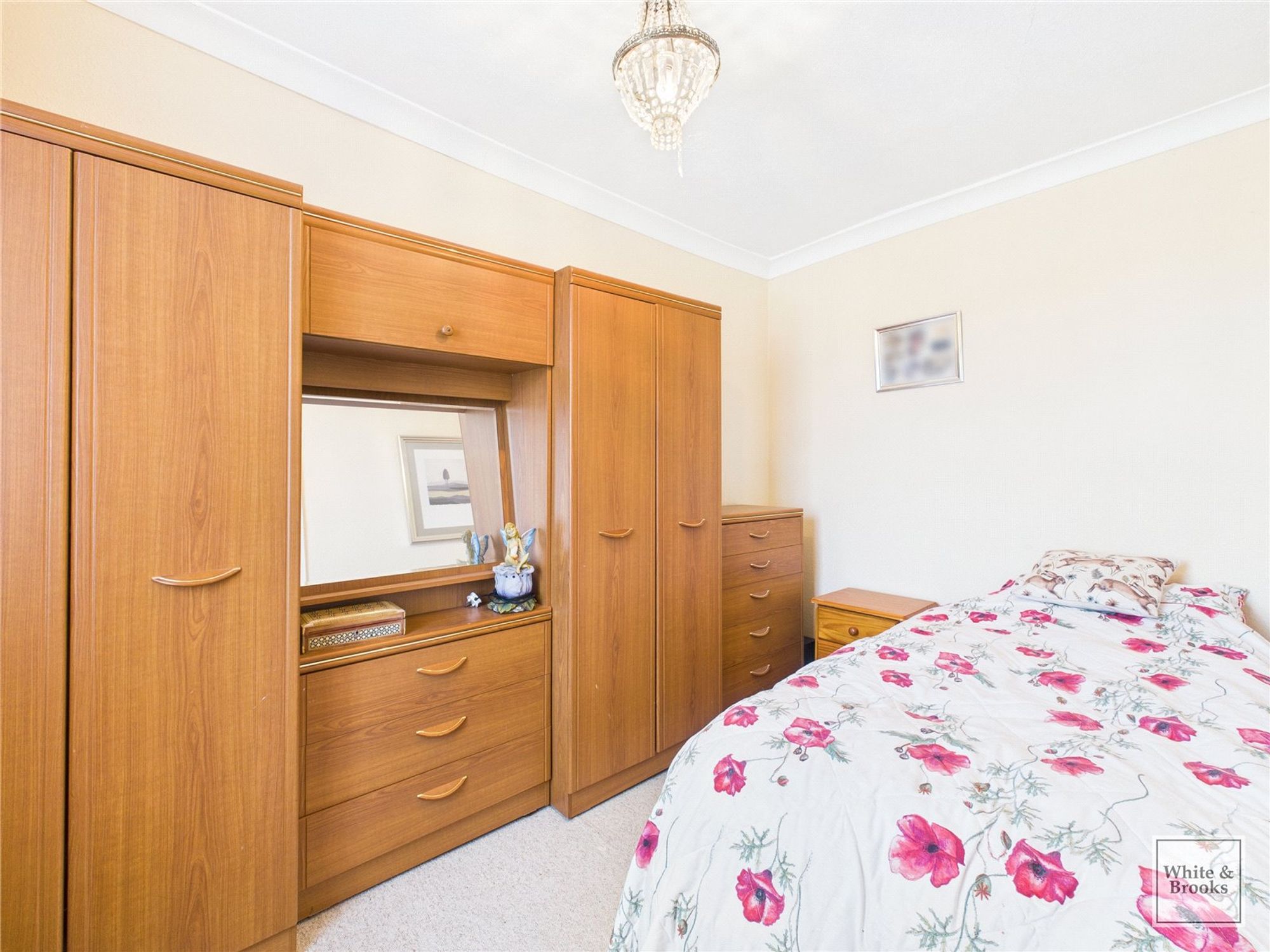 6 bed detached house for sale in Bersted Street, Bognor Regis, PO22  - Property Image 6