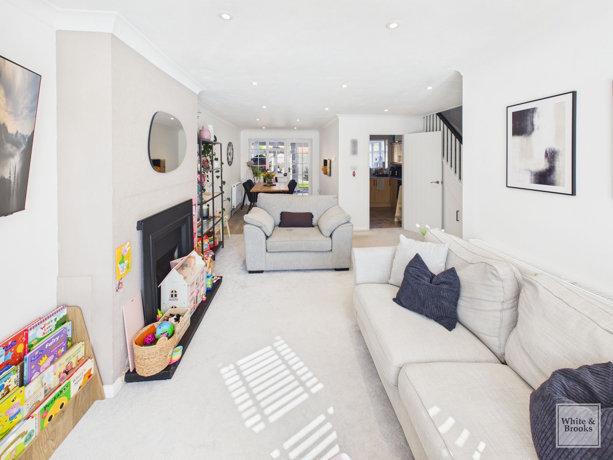 3 bed mid-terraced house for sale in Pinewood Gardens, Bognor Regis, PO21 1