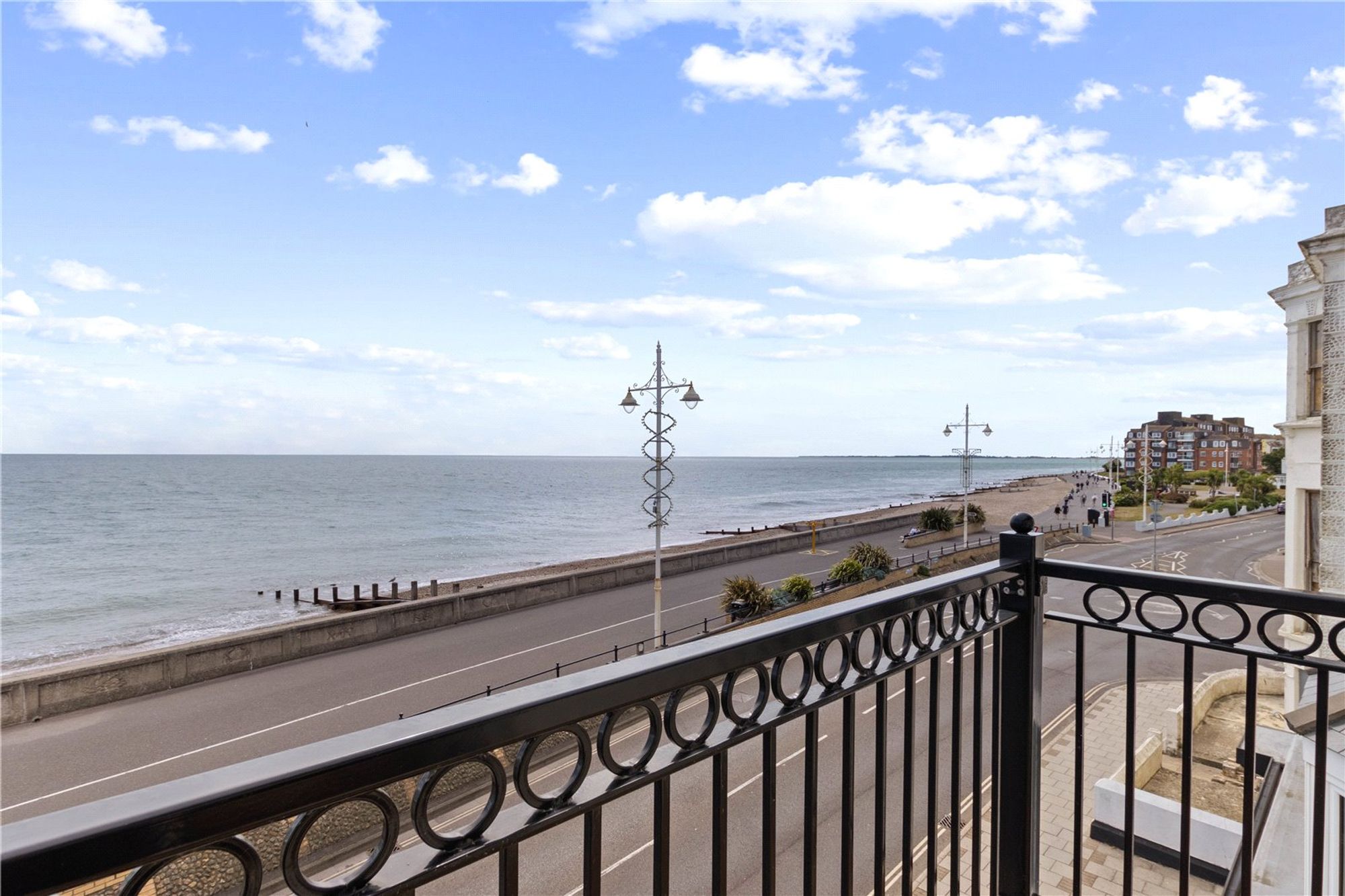 2 bed apartment for sale in The Esplanade, Bognor Regis, PO21  - Property Image 10