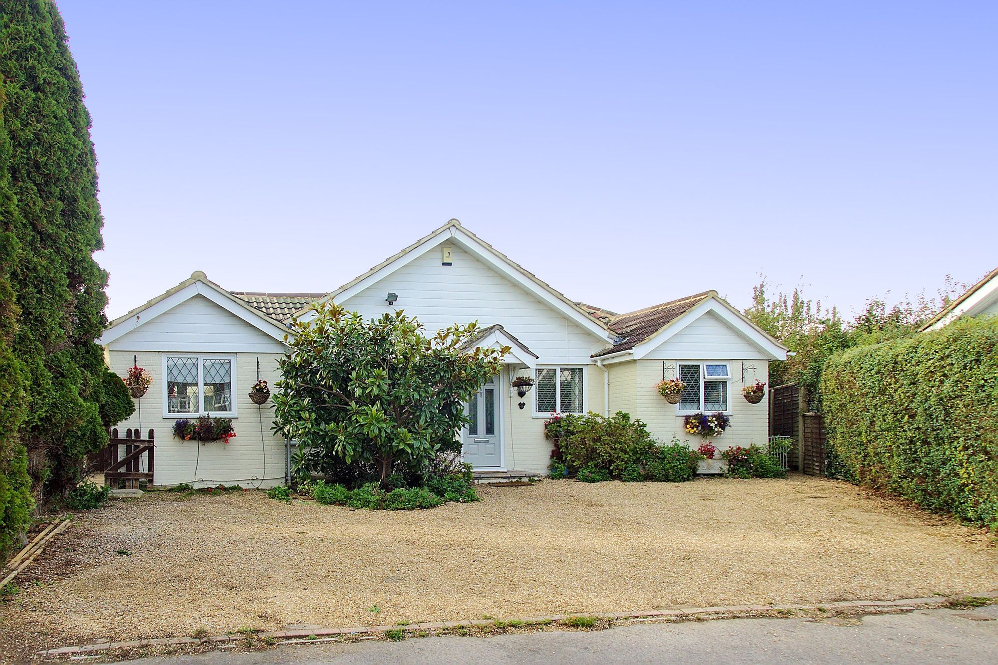 4 bed detached house for sale in Coniston Close, Felpham, PO22 8ND  - Property Image 1