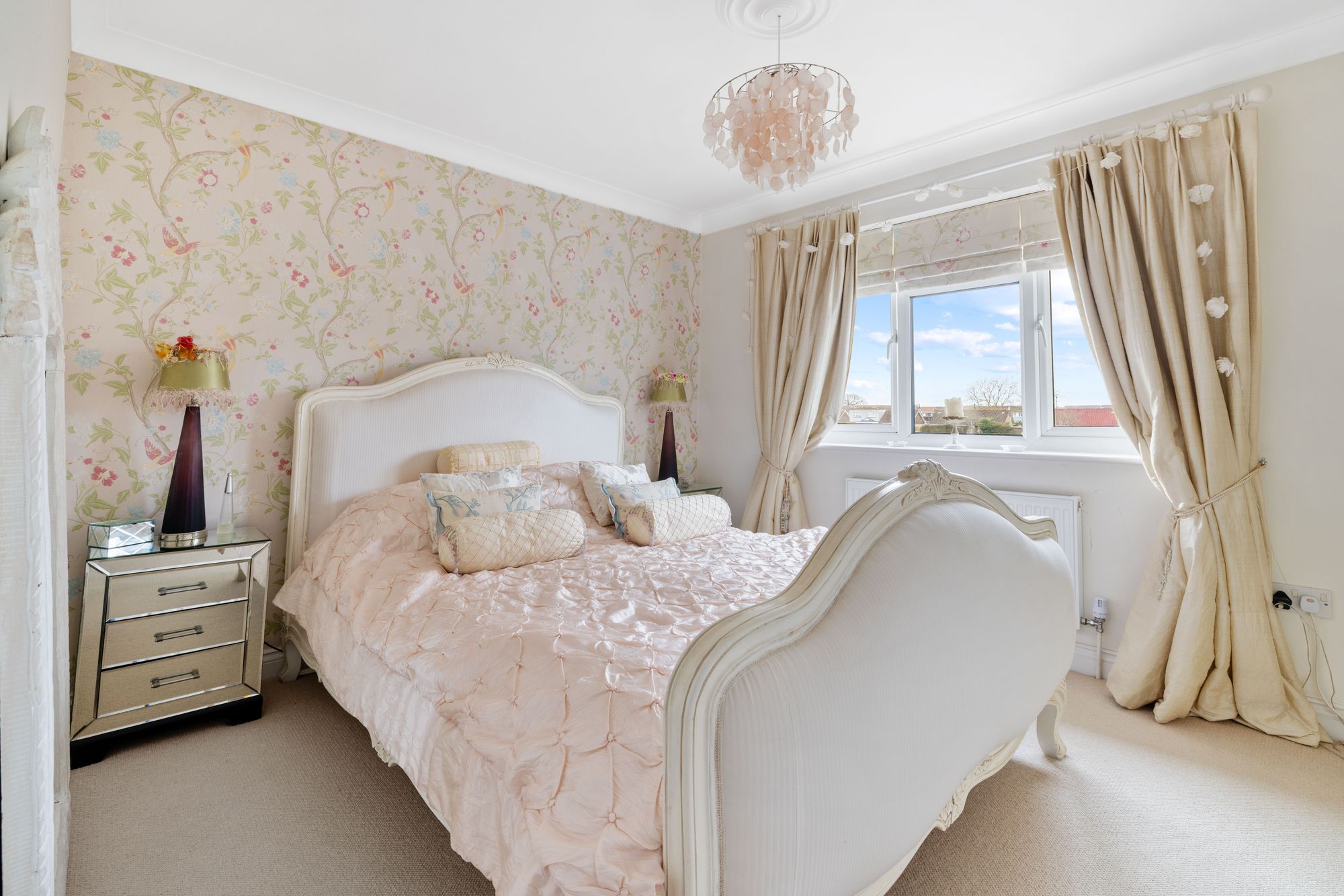 3 bed detached house for sale in Rosemary Close, Rose Green, PO21 3UB  - Property Image 4