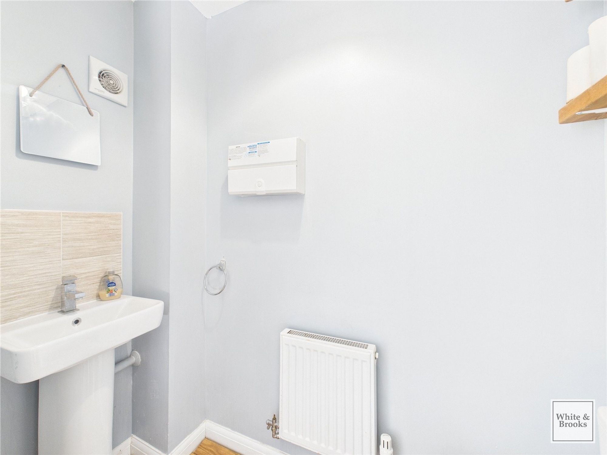 3 bed terraced house for sale in Sanctuary Gardens, Felpham, PO22  - Property Image 8