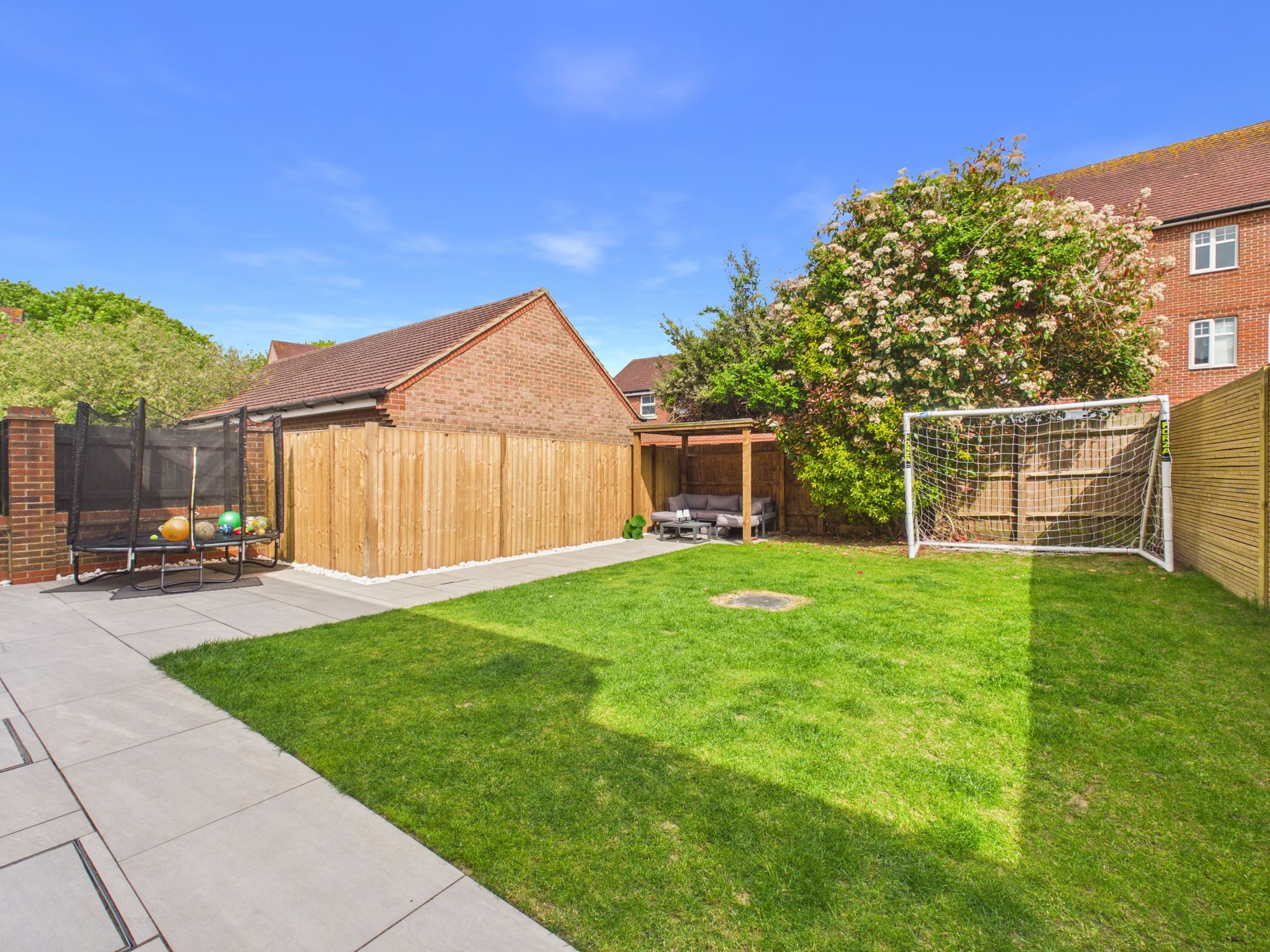 3 bed semi-detached house for sale in Clover Mead, Felpham, PO22  - Property Image 2