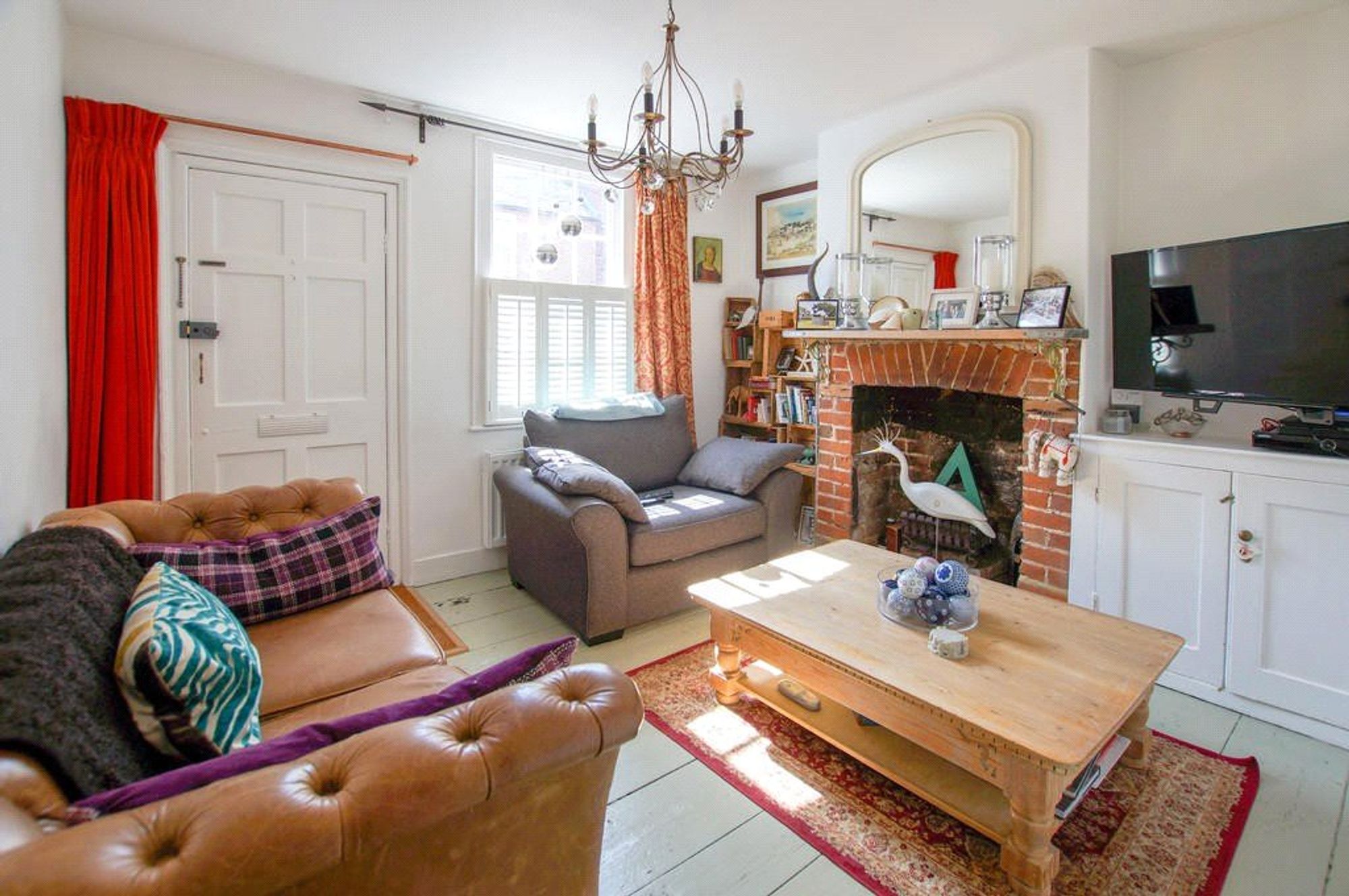 3 bed terraced house for sale in Cavendish Street, Chichester, PO19  - Property Image 2