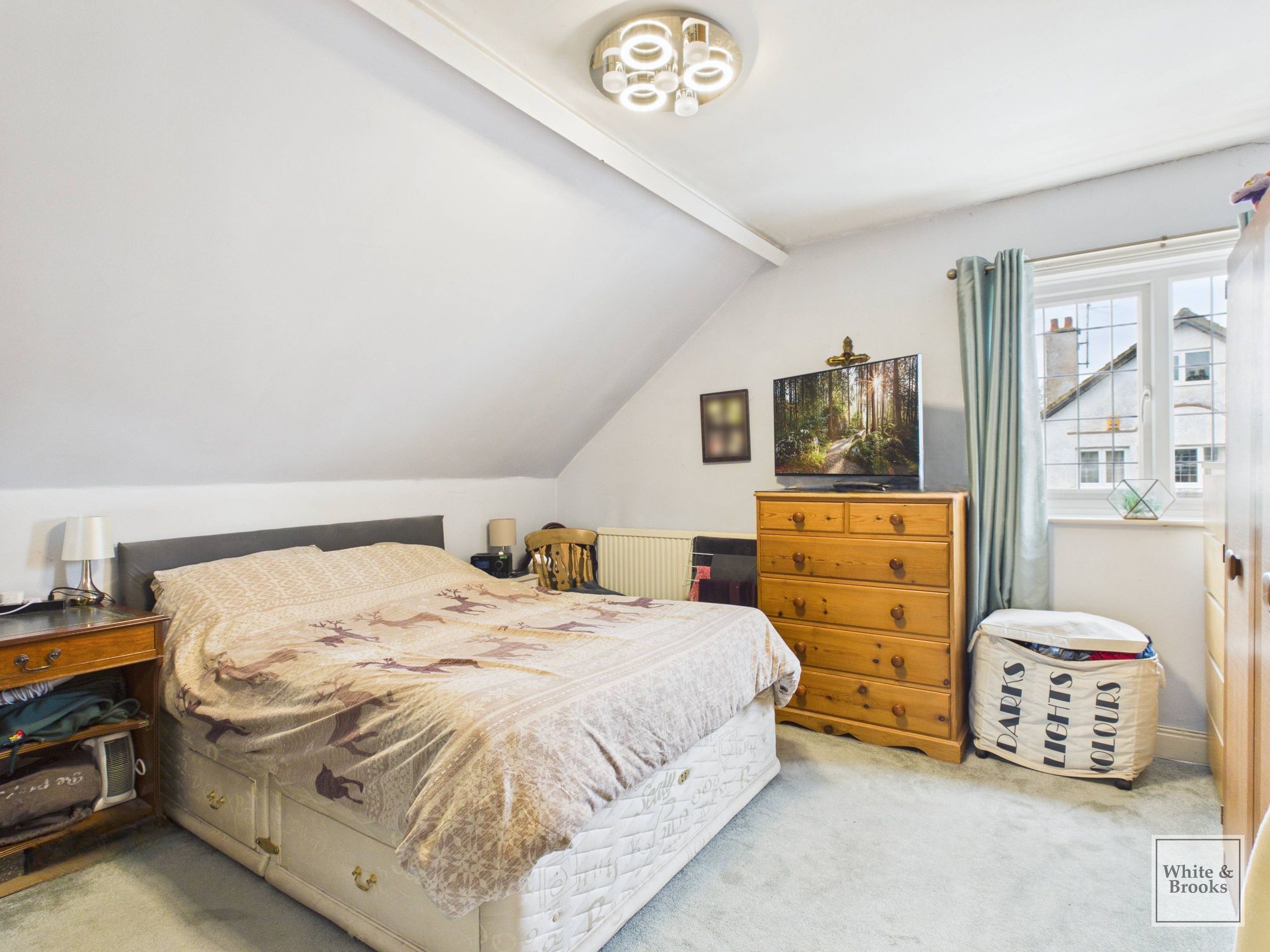 5 bed detached house for sale in Elm Grove, Bognor Regis, PO21  - Property Image 5