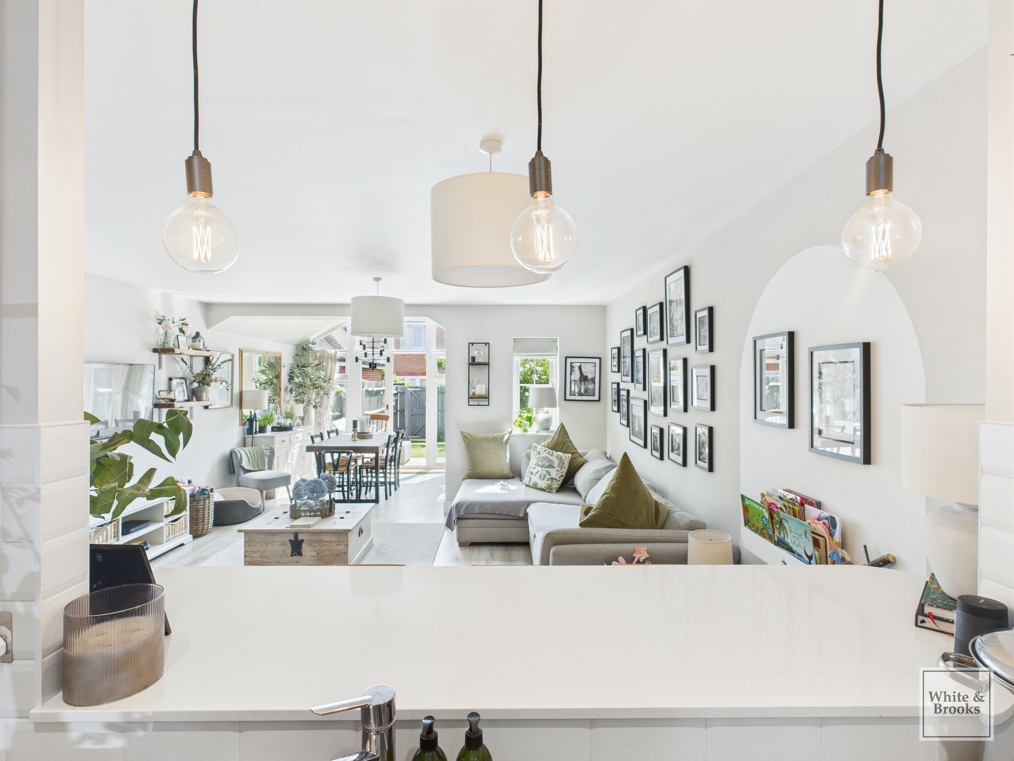 3 bed terraced house for sale in The Boulevard, Bognor Regis, PO21 6