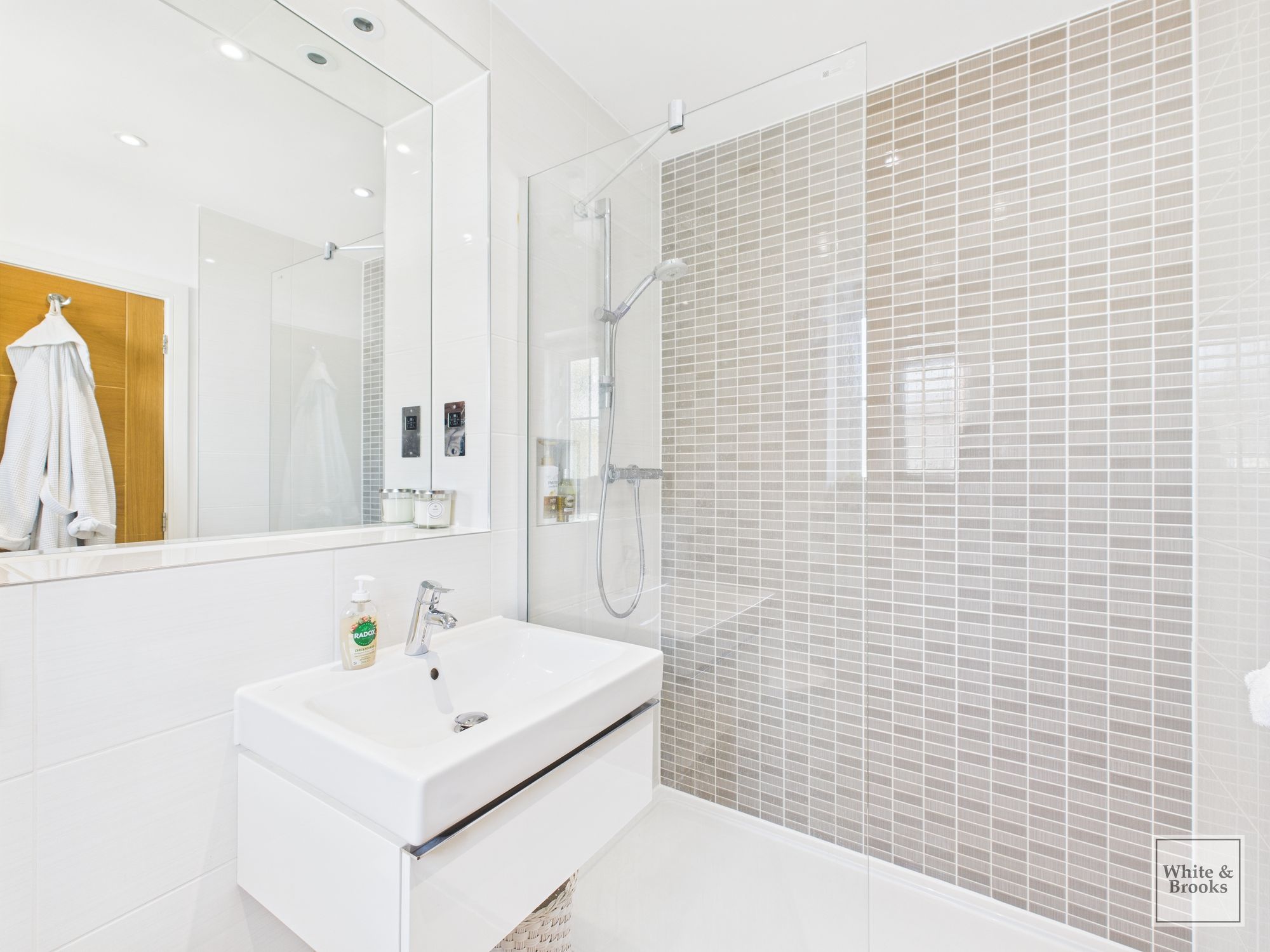 3 bed terraced house for sale in The Boulevard, Bognor Regis, PO21  - Property Image 14