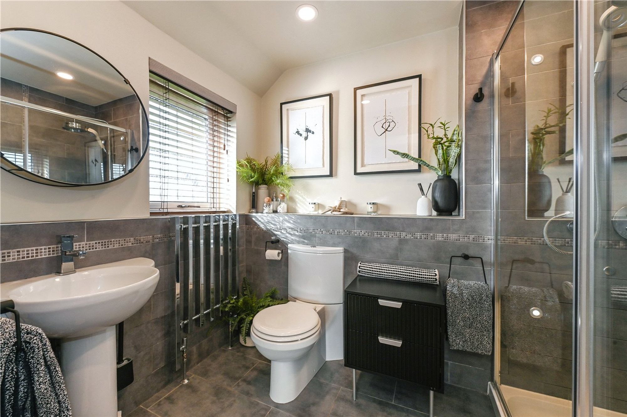 5 bed detached house for sale in West Close, Felpham, PO22  - Property Image 11